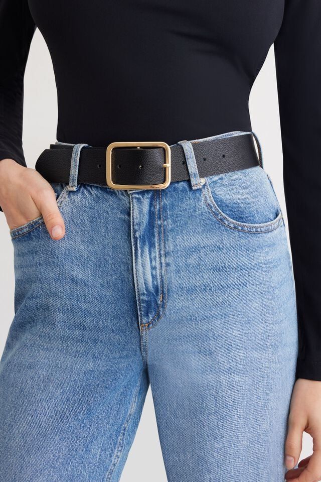 Rounded Square Buckle Belt | Dynamite Clothing