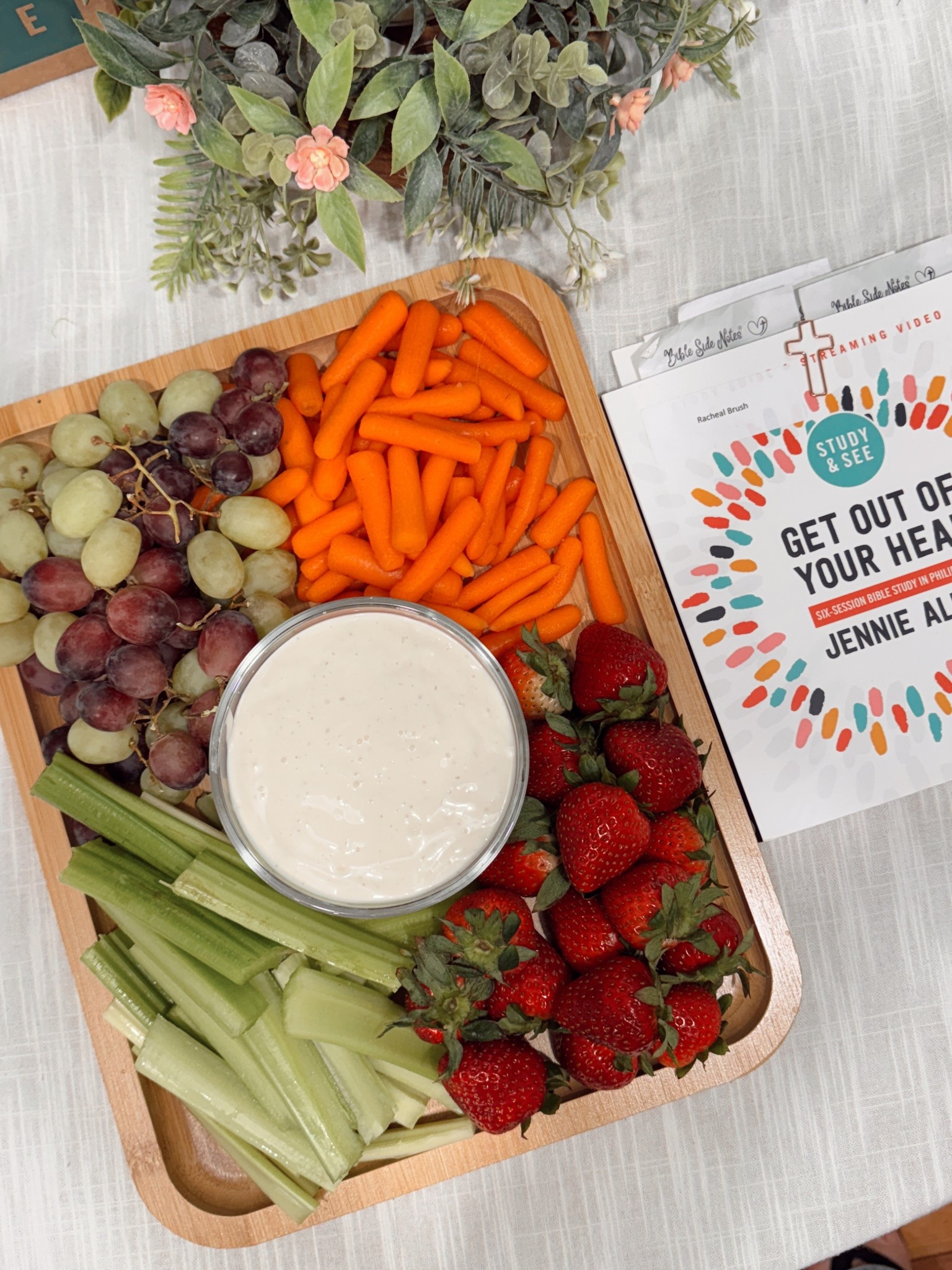 ON THE GO Charcuterie Board
This charcuterie board includes a clear lid with locking handles to make it easy to transport your food to parties and events (took mine to Bible Study)  

#LTKGiftGuide #LTKHome #LTKParties