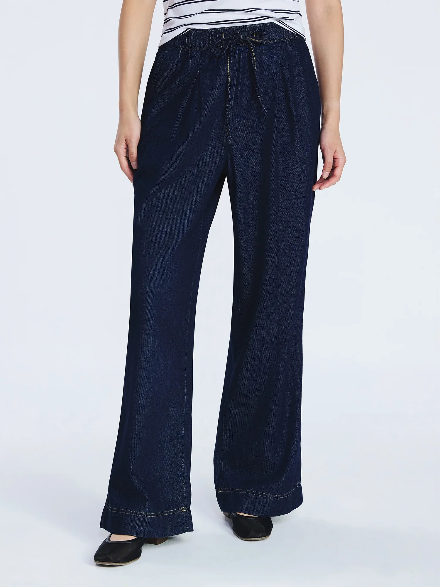 Free Assembly Women's and Women's Plus Loose Fitting Wide Leg Jeans with Adjustable Tie Waist, 29... | Walmart (US)