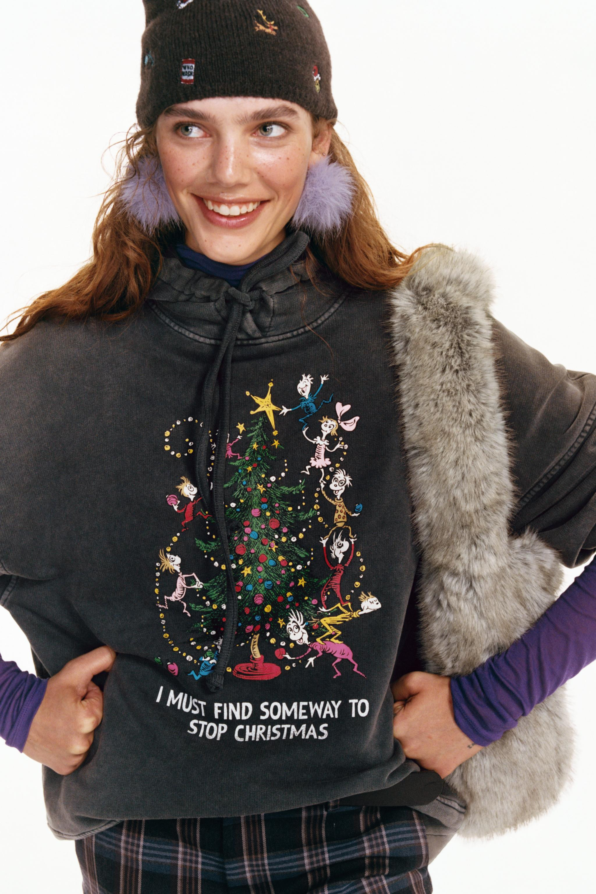 GRINCH™ CHRISTMAS FADED SWEATSHIRT | Zara UK