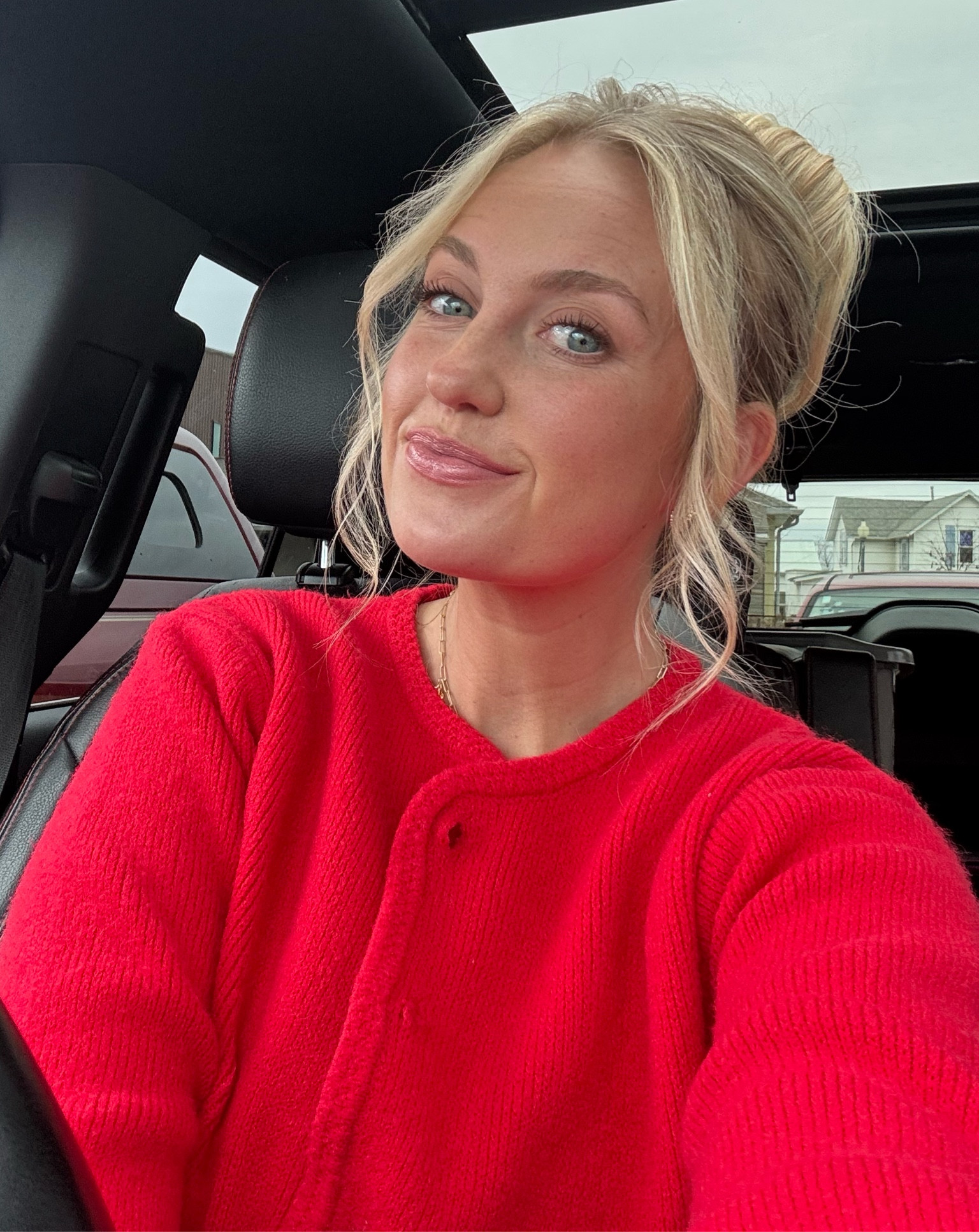 Loving color in winter because I NEED something to brighten my day 😂

#LTKSeasonal #LTKStyleTip #LTKBump