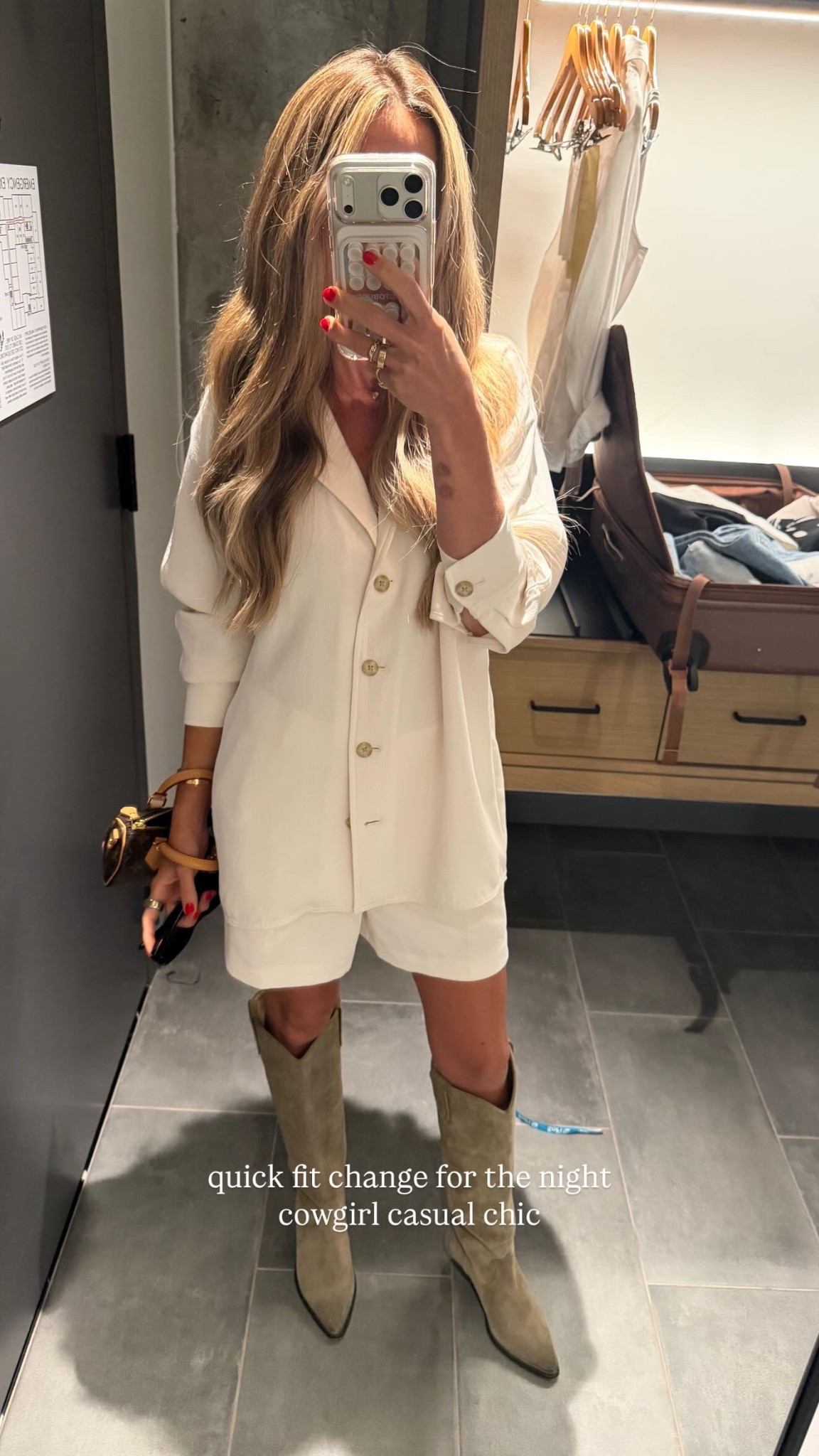quick fit change for the night 
cowgirl casual chic