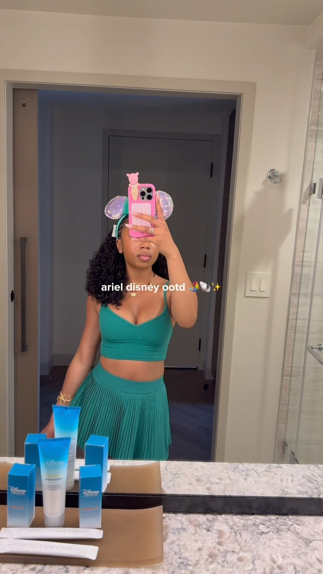 ariel disney ootd🧜‍♀️🐚✨
#disney #disneyworld #disneytok #disneybound