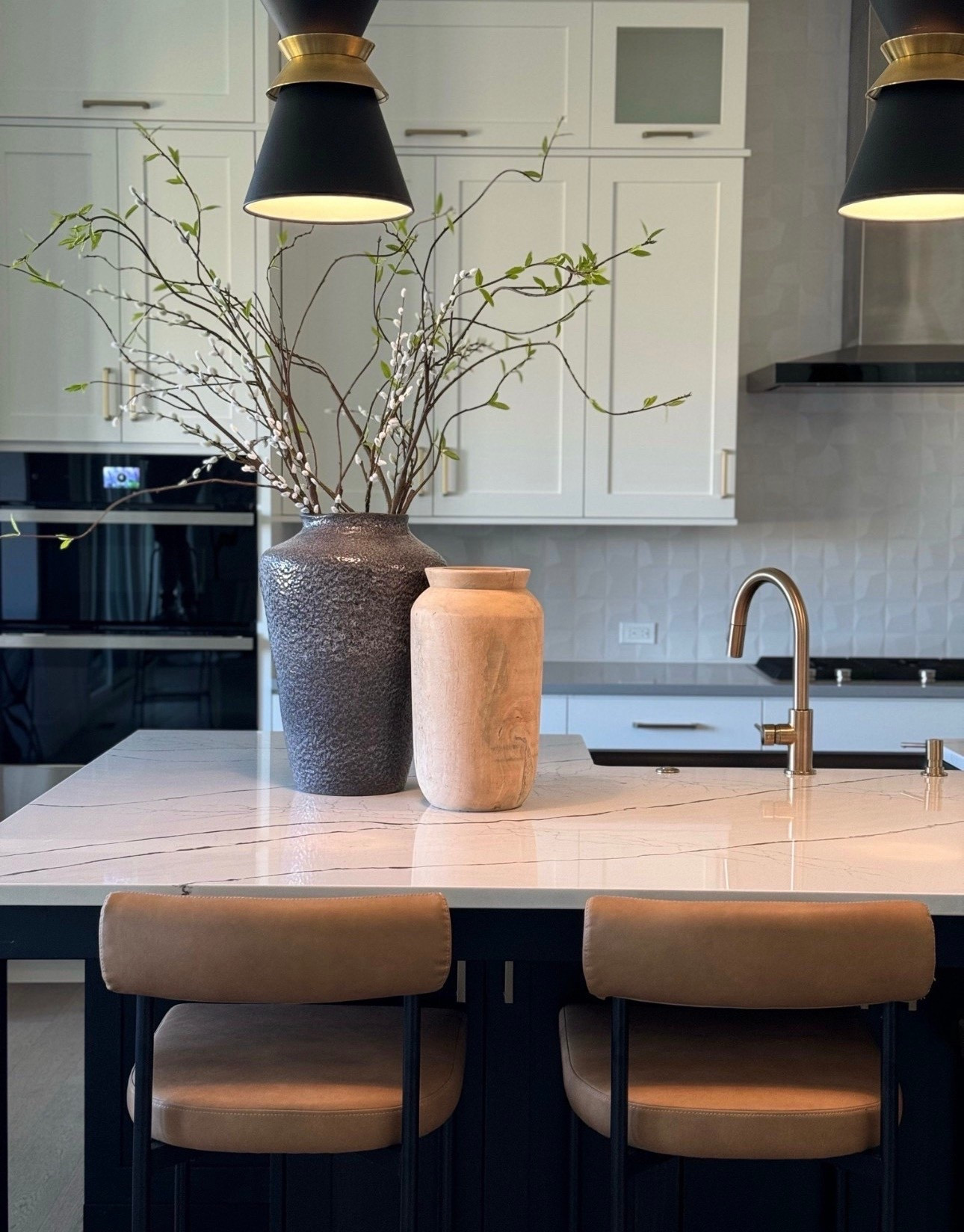 Kitchen 
Home decor 
Light 
Vase 
Barstools 
Chairs 


#LTKOver40 #LTKdayinmylife #LTKHome