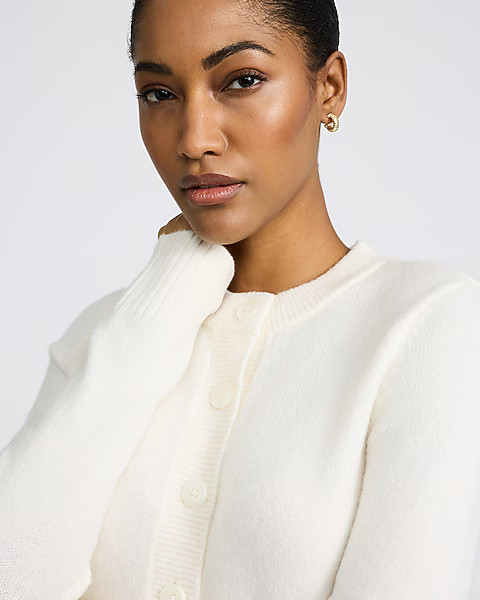 Crew Neck Button Front Cropped Cardigan | Express