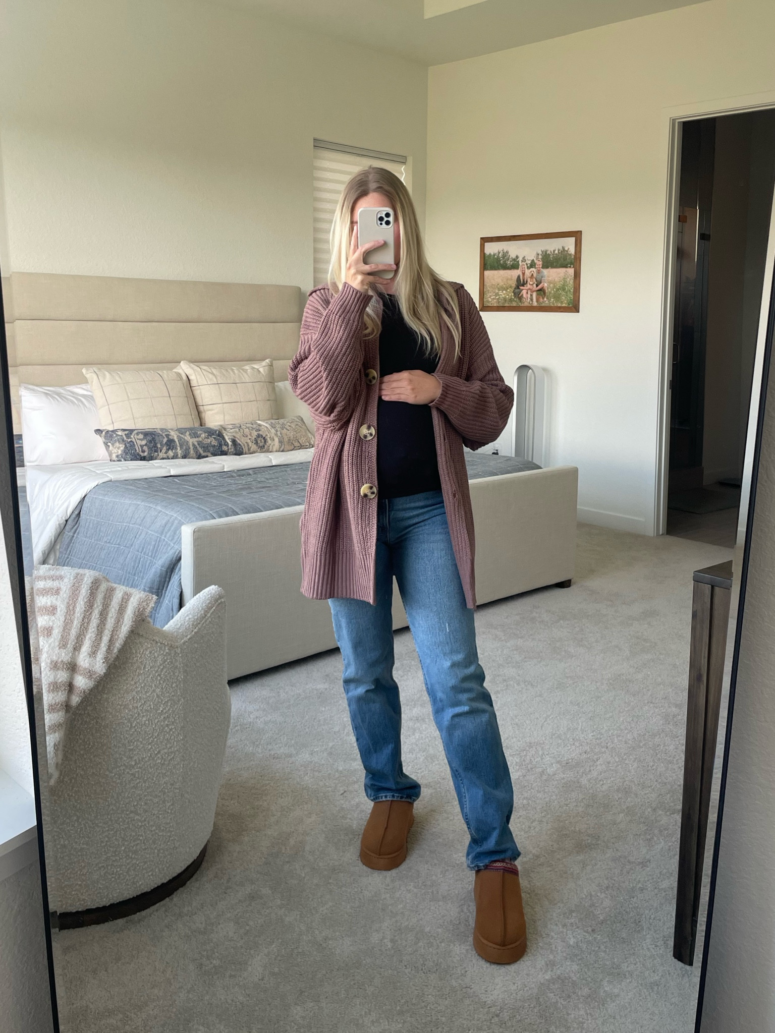 Amazon Fall Sweater For Pregnancy 

Sweater: medium to have an oversized look 

#LTKSeasonal #LTKfindsunder50 #LTKbump