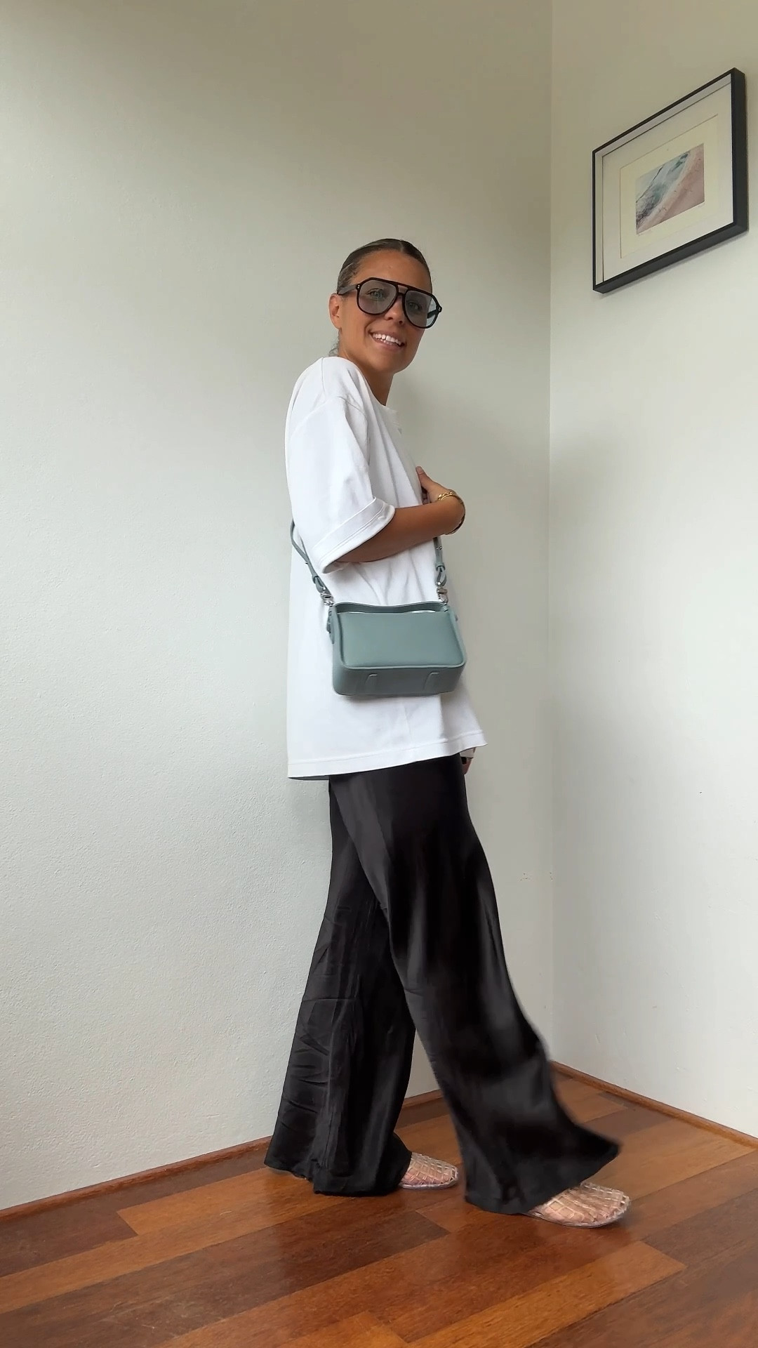 Easy outfit styled with a splash of blue! 

Sunglasses are BAULUS 😎

Outfit ideas for spring / summer.

#LTKaustralia