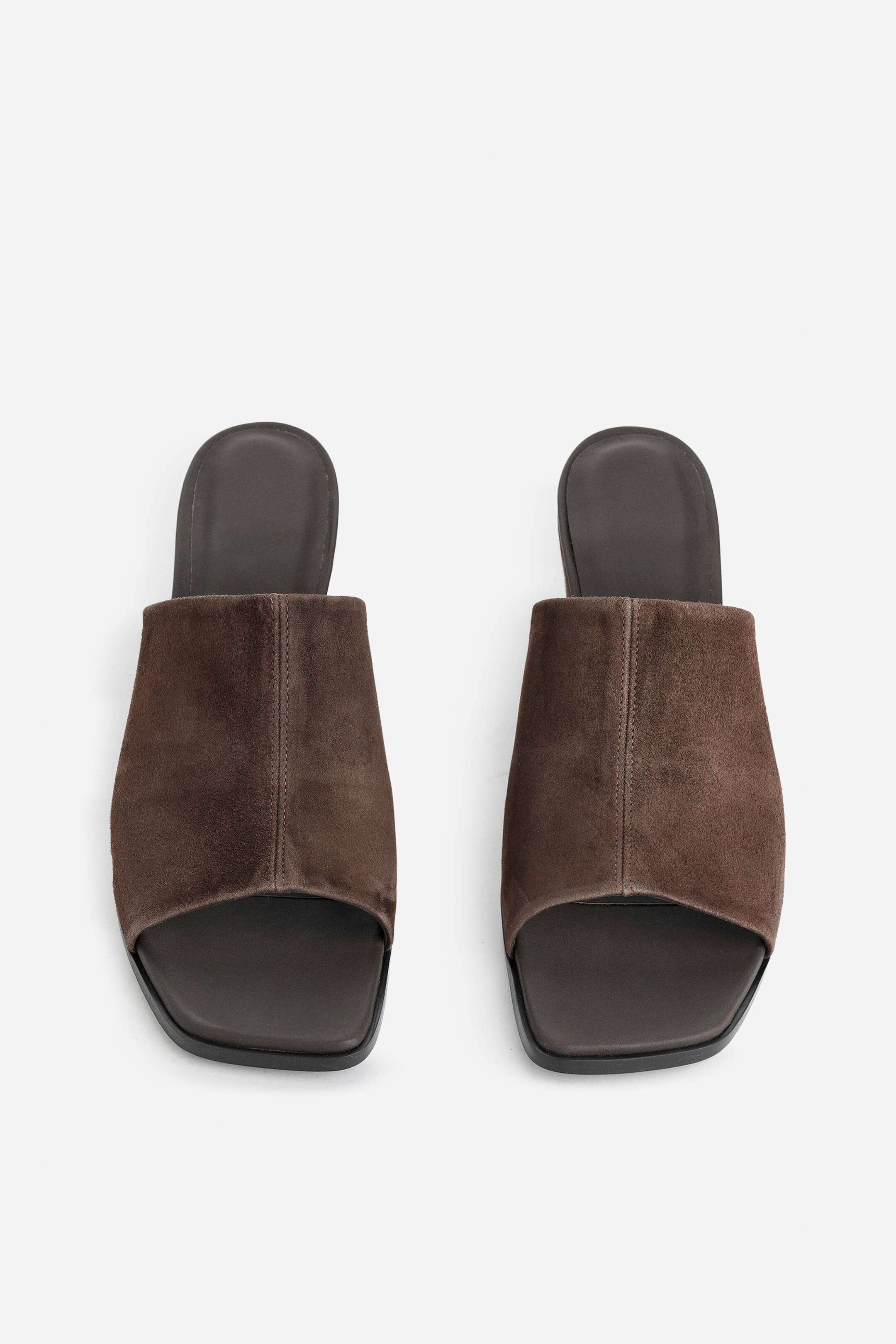 Mid-Heel Suede Sandals - High heel - Brown - Ladies | H&M GB | H&M (UK, MY, IN, SG, PH, TW, HK)