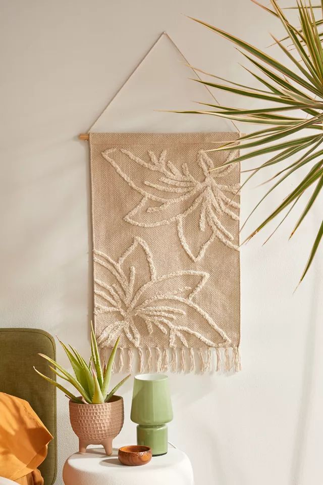 Tufted Flower Wall Hanging | Urban Outfitters (US and RoW)