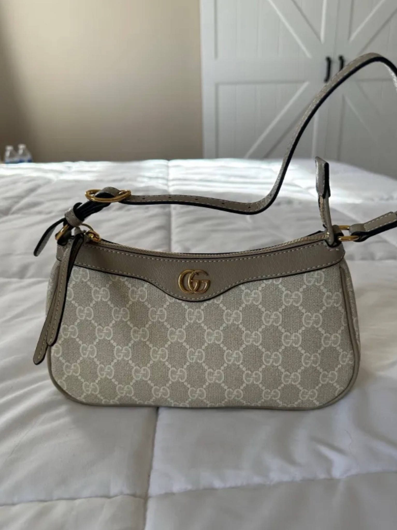 Gucci shoulder bag perfect for summer #designerdupe #dhgate #dupe #bag

#LTKfindsunder100 #LTKbeauty #LTKitbag