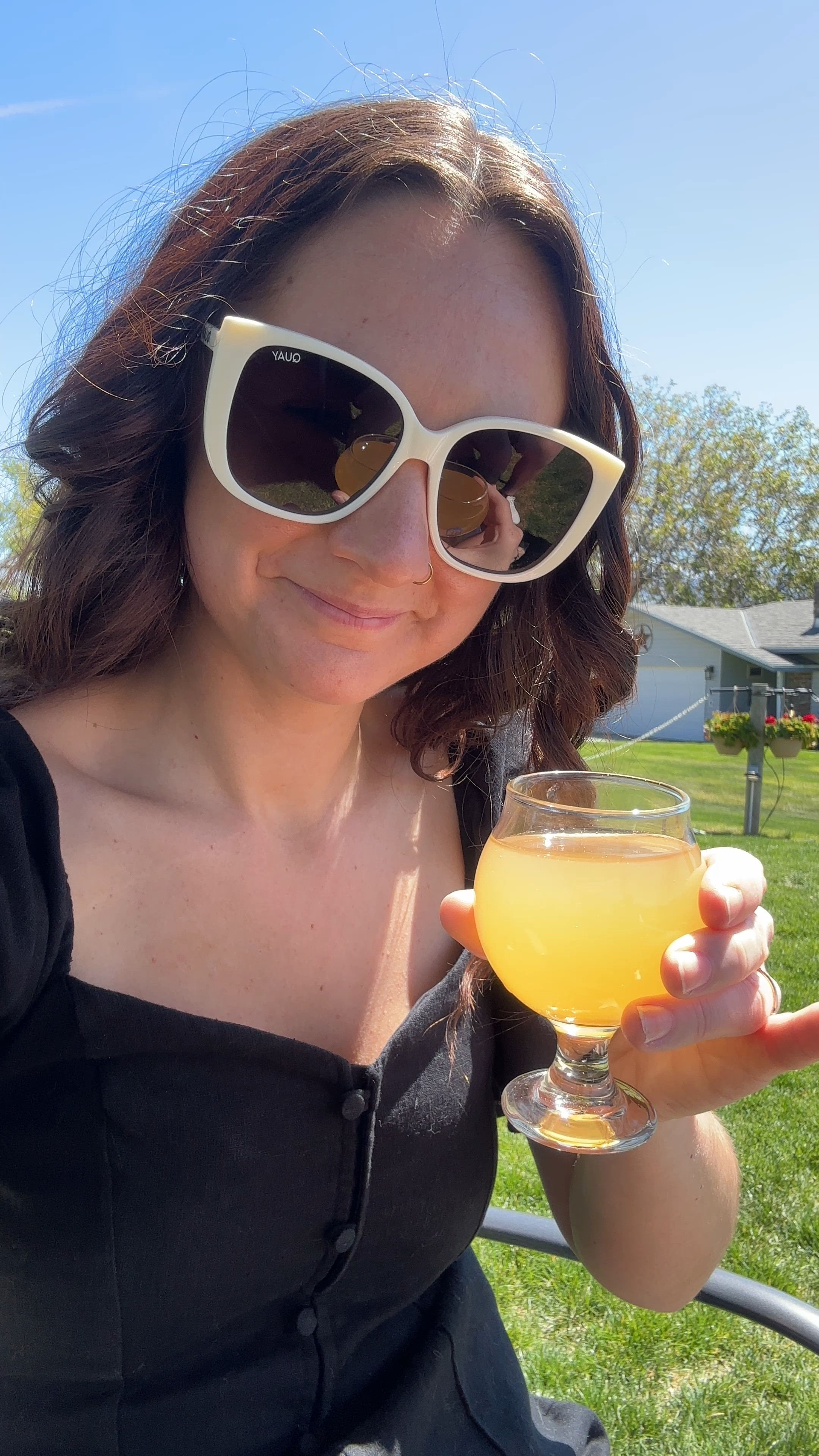 SUMMER SUNNIES🌞🤍✨🫶🏻 my favorite sunglasses currently! let’s go sunshine 🫶🏻

#LTKSeasonal #LTKFindsUnder100 #LTKVideo