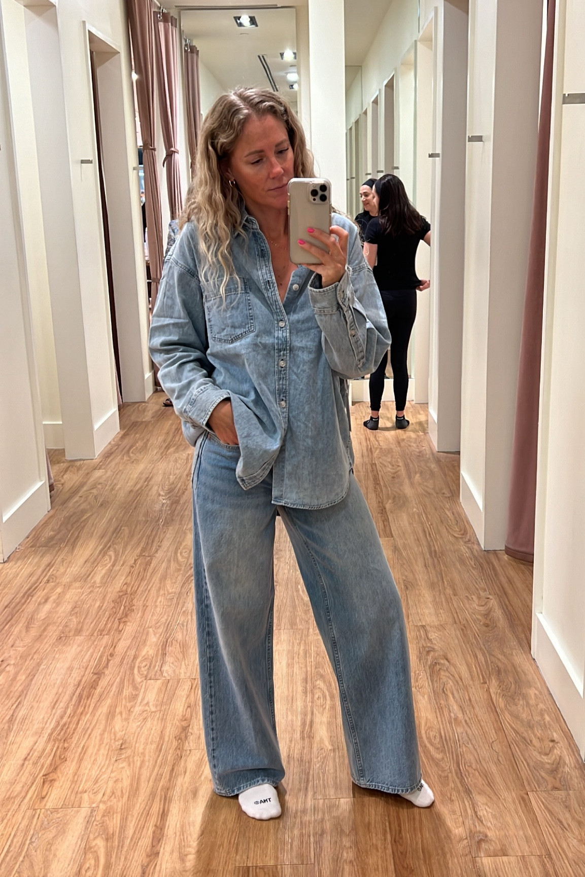 Denim on denim Aritzia style. 
Fit is tts



#LTKstyletip #LTKspring #LTKcanada