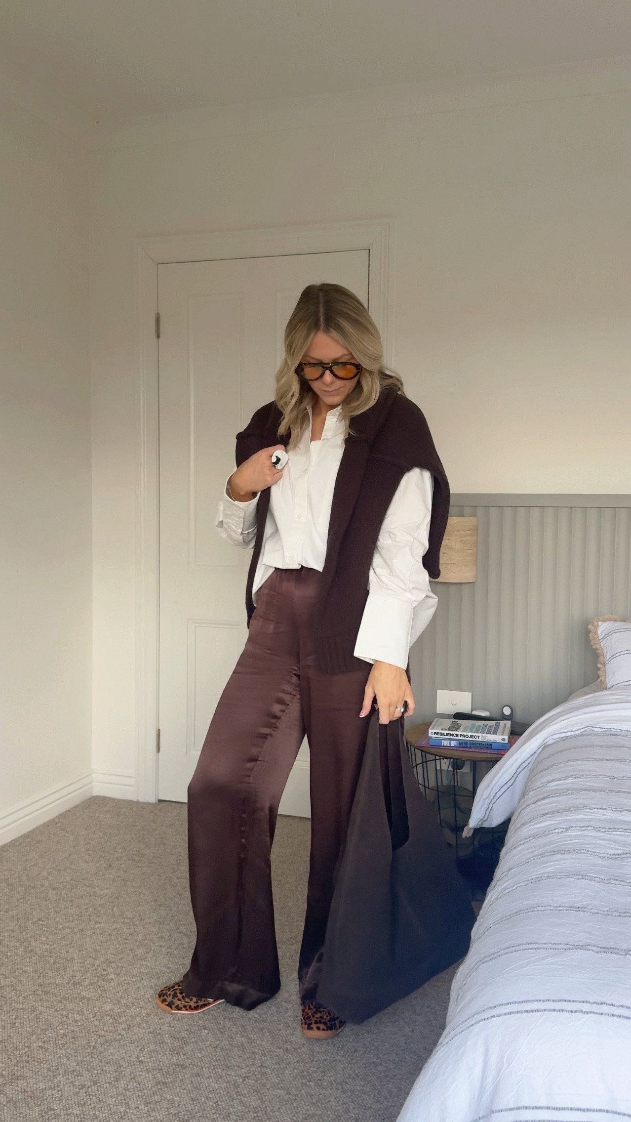 How I’m styling satin pants for a day at work 🤎

#LTKaustralia #LTKworkwear #LTKstyletip