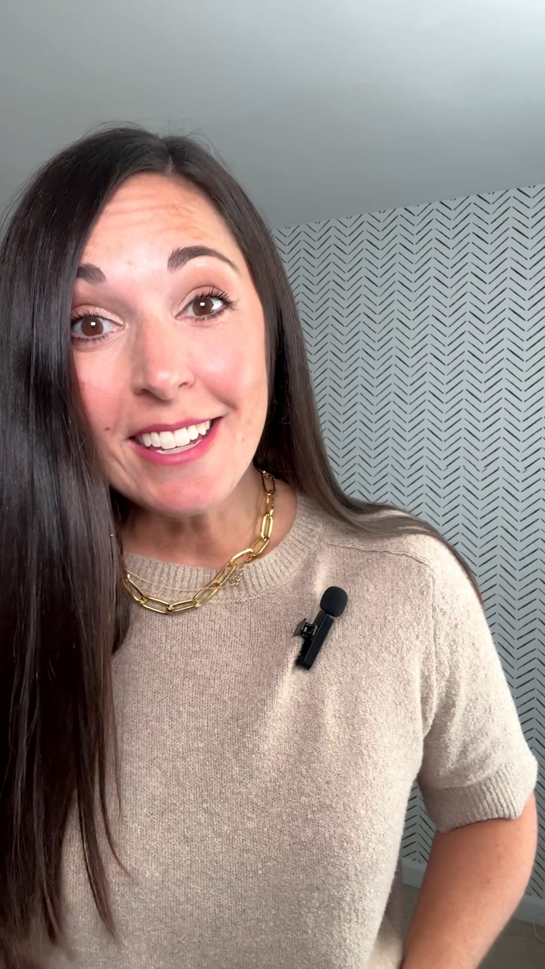 Thanksgiving or family photos- I got you covered! This bonus outfit has all

thanksgiving outfit ideas
family photo outfits
fall family style
amazon thanksgiving outfit
target thanksgiving look
neutral fall outfit
cozy chic outfit ideas
holiday family portraits
affordable fall fashion
amazon fashion finds
target fall outfits
coordinating family outfits
family photoshoot outfit
autumn outfit inspiration
thanksgiving day outfit
family holiday pictures
warm tone outfits
mom style outfit ideas
dressy casual fall outfit
thanksgiving dinner outfit

#ThanksgivingOutfit
#FamilyPhotoOutfits
#AmazonFashion
#TargetStyle
#LTKholiday
#LTKfallfashion
#FallOutfitInspo
#FamilyStyle
#CozyChic
#LTKfinds
#HolidayOutfits
#ThanksgivingStyle
#AffordableFashion
#AmazonFinds
#TargetFinds
#FamilyPhotoshoot
#HolidayReady
#FallFashionFinds
#OutfitInspo
#LTKmomstyle

#LTKHoliday #LTKFamily #LTKStyleTip