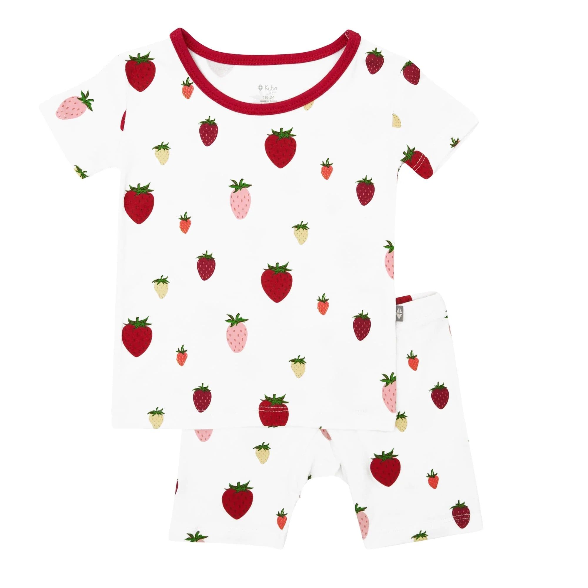 Short Sleeve Pajamas in Strawberry | Kyte BABY