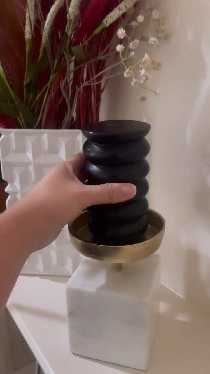 Home decor. Modern. Fall. Living room. Similar looks linked

#LTKhome #LTKstyletip #LTKSeasonal