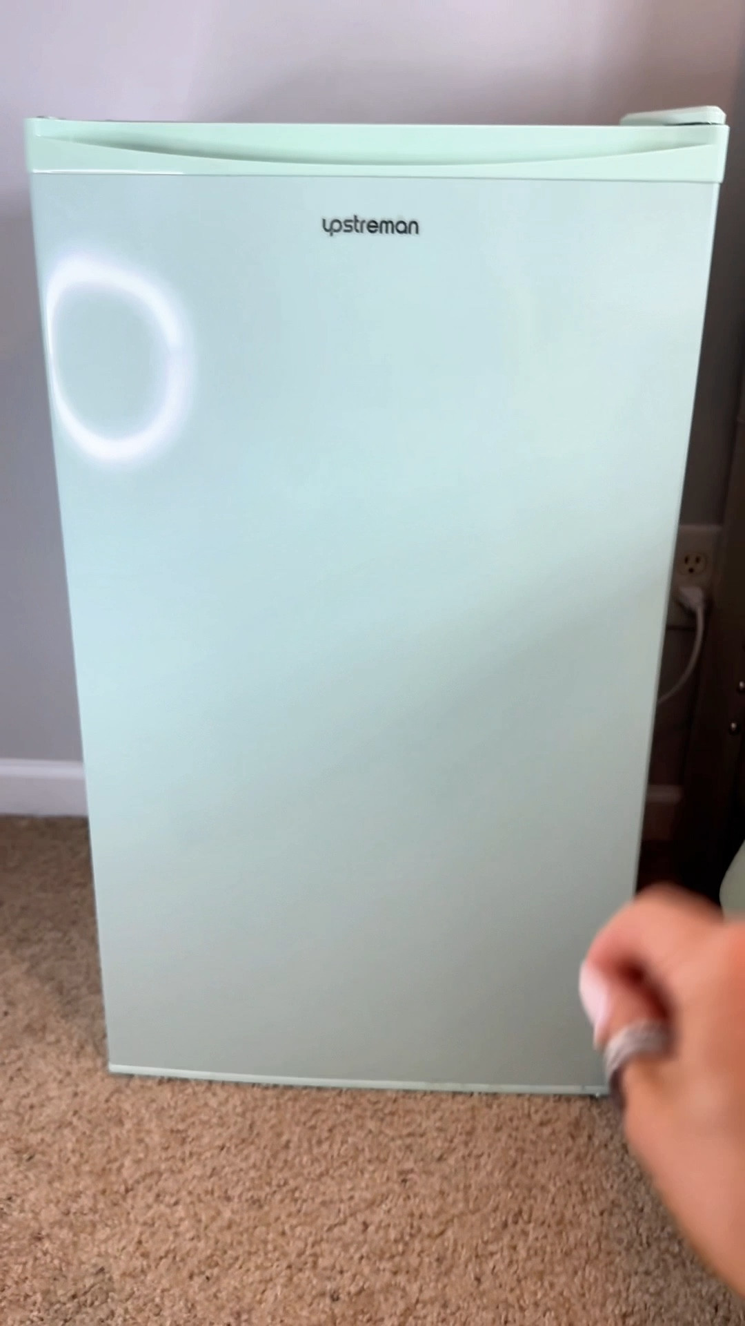 A basic mini fridge sounds fine until everything is crammed together, nothing stays organized, and food ends up going to waste.

That’s why I went with this 3.2 cu ft mini fridge with freezer for my daughter. It has adjustable shelves (so drinks actually fit), a separate freezer for real food, and a crisper drawer that keeps things from getting shoved in and forgotten.

It’s also quiet enough for dorm life, energy efficient, and designed for small spaces without sacrificing storage.

• #dormessentials
• #collegeessentials
• #backtoschool
• #minifridge
• #amazonfinds