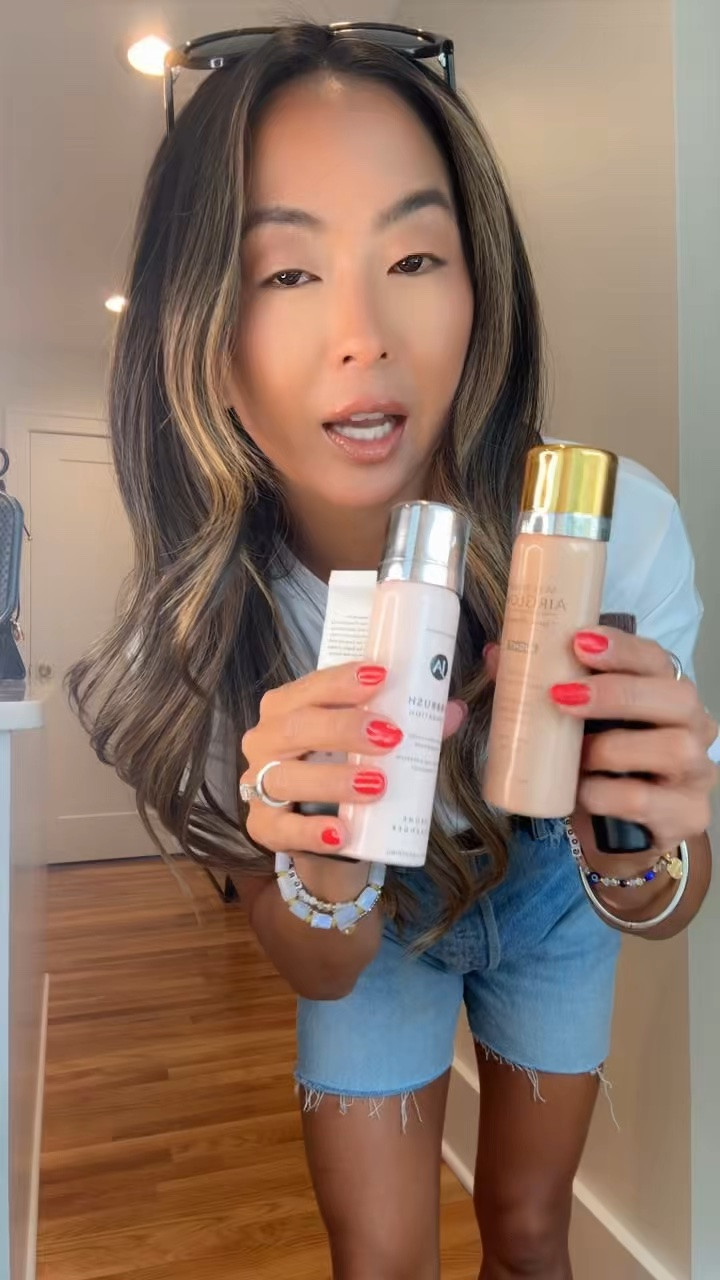 Wow! Such a cool new makeup line I’m loving!!! The airbrush is sooo good and buildable. The one that blends into your natural color skin?! Yessss. And the highlighter? AMEN!
Airbrush: Medium 
My color: Medium dark
Highlighter: Medium