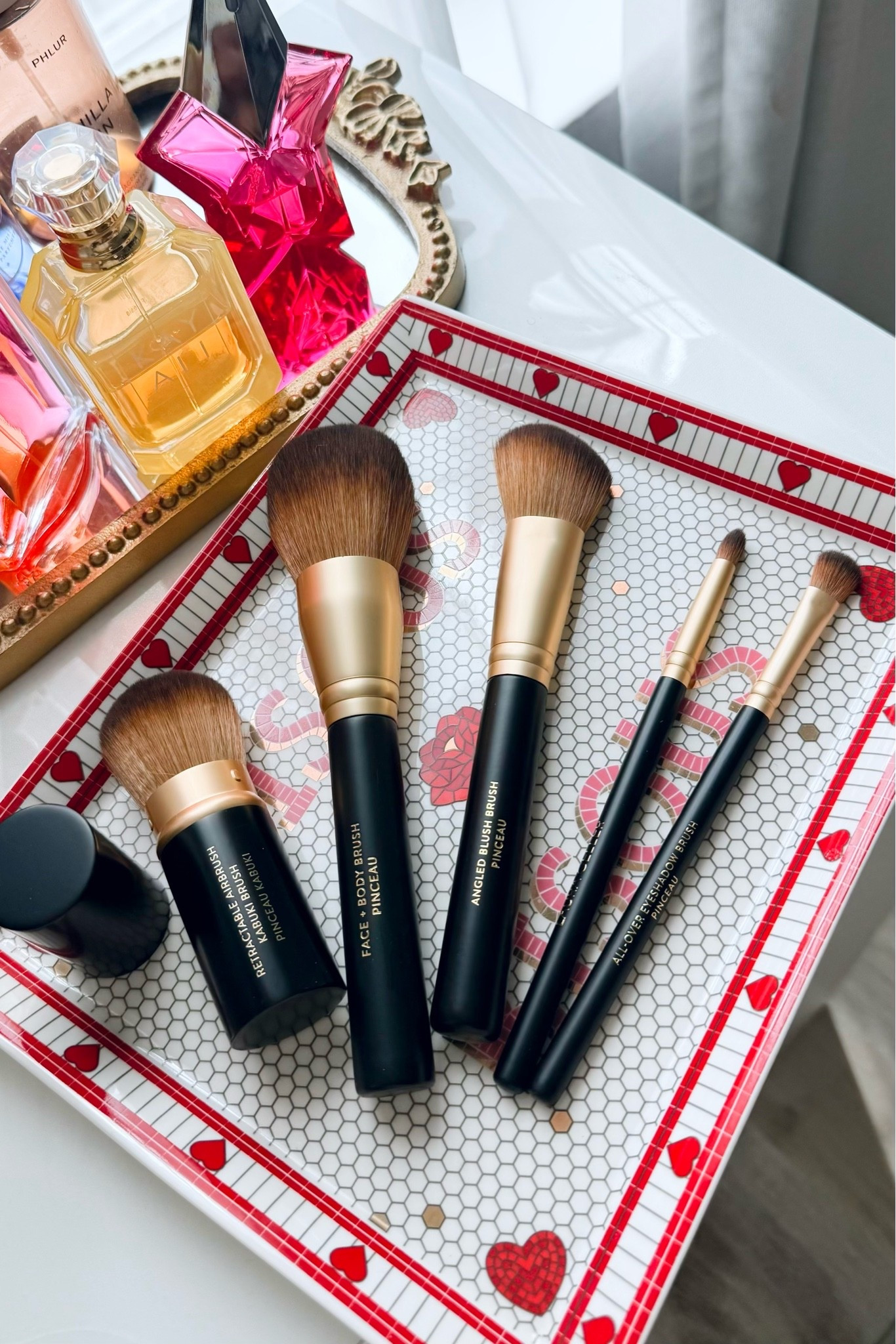 This makeup brush set is 50% off

#LTKSeasonal #LTKBeauty