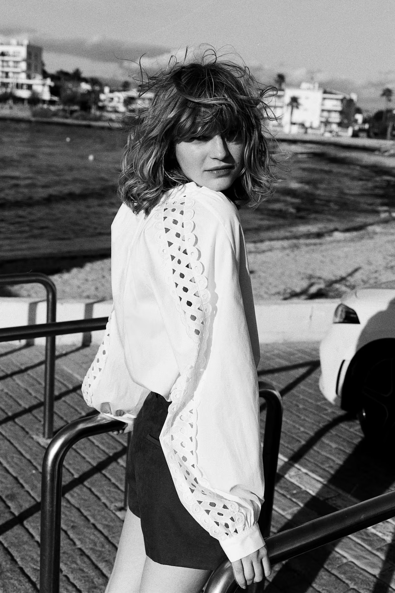 Blouse en coton avec détails brodés - Blanc - FEMME | H&M FR | H&M (FR, IT, ES, PT, BE)