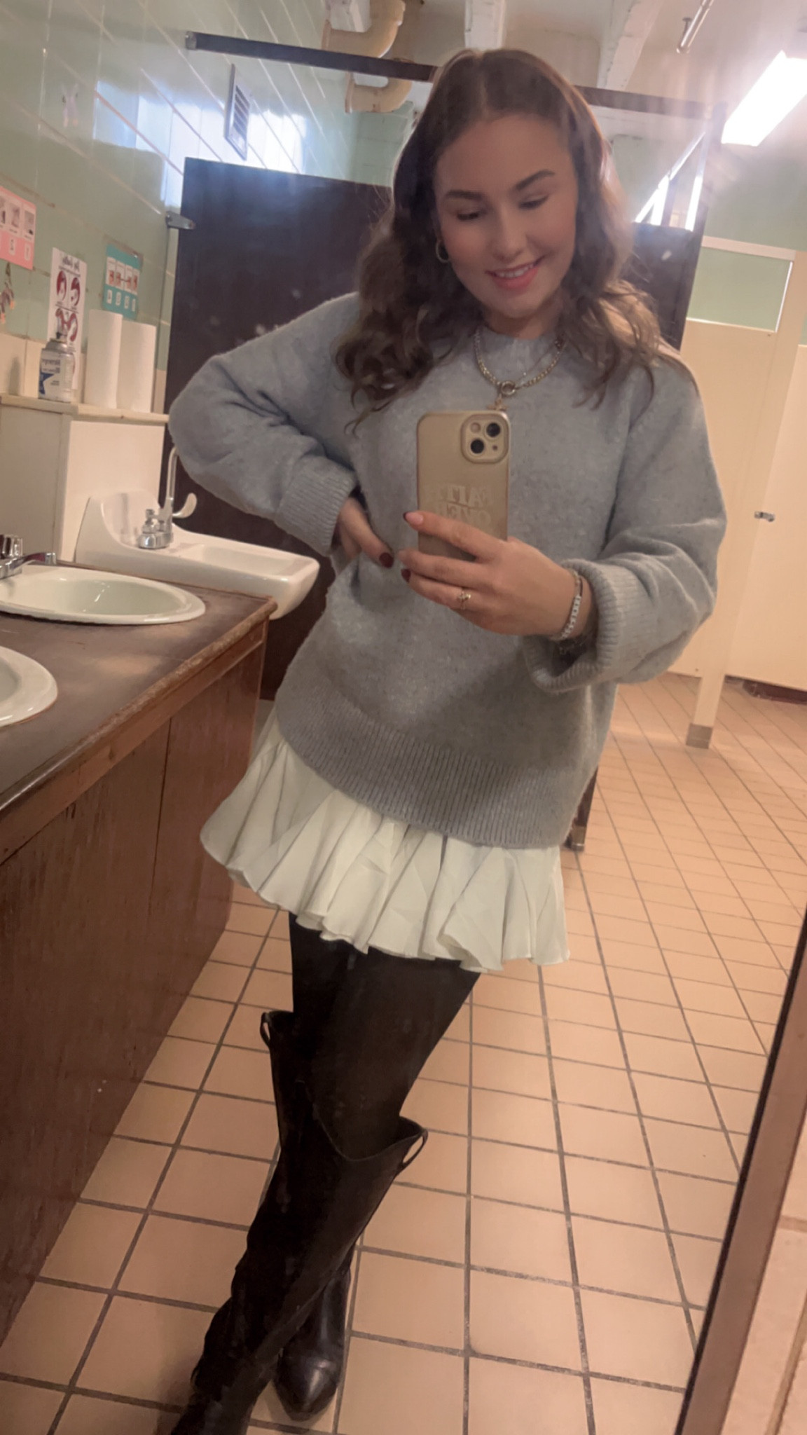 Chunky sweaters and mini skirts 

#LTKShoeCrush #LTKStyleTip #LTKFindsUnder100