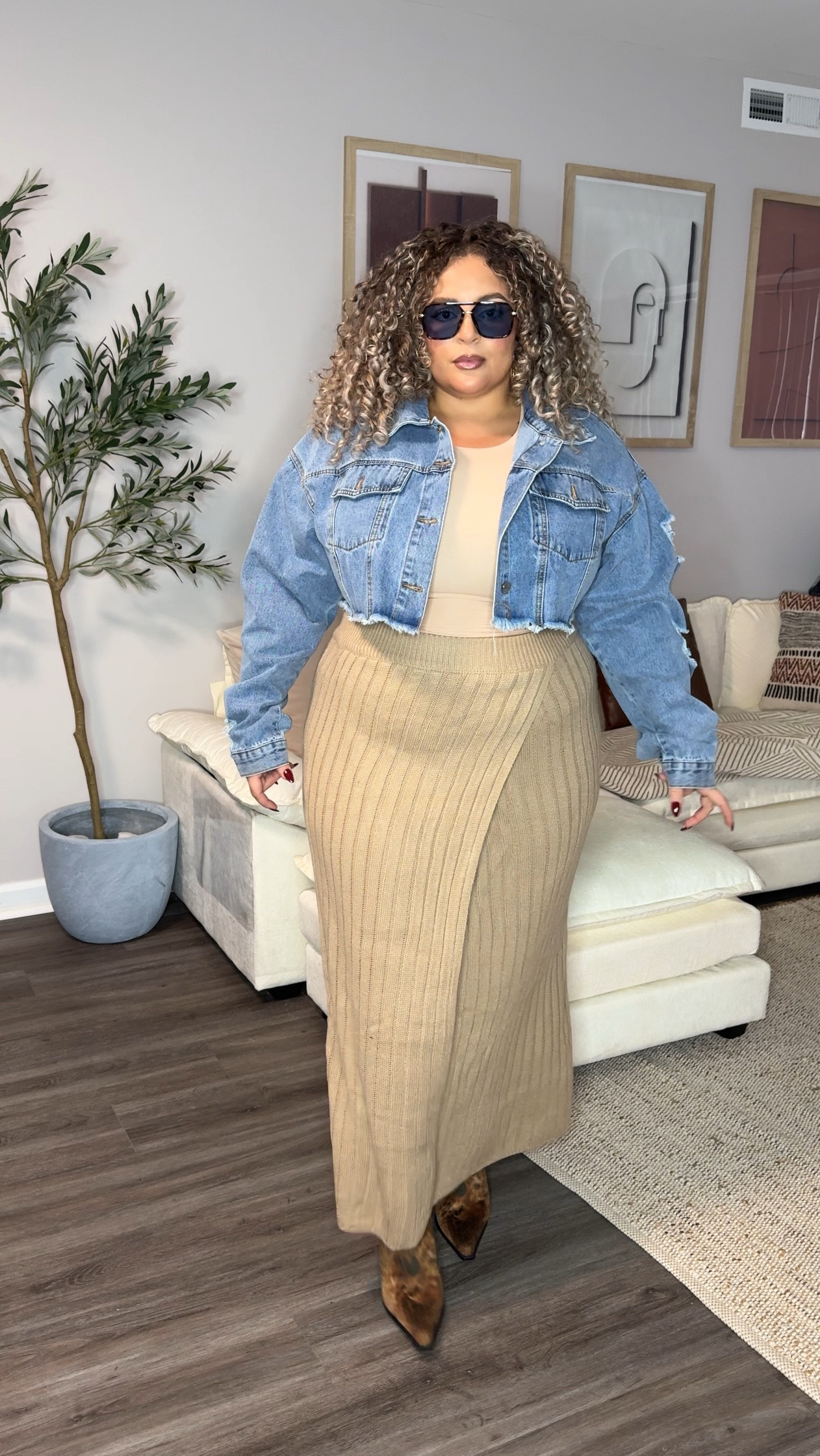 Wearing a 1x in skirt
Xxl in tops 

#LTKPlusSize #LTKWatchNow #LTKStyleTip