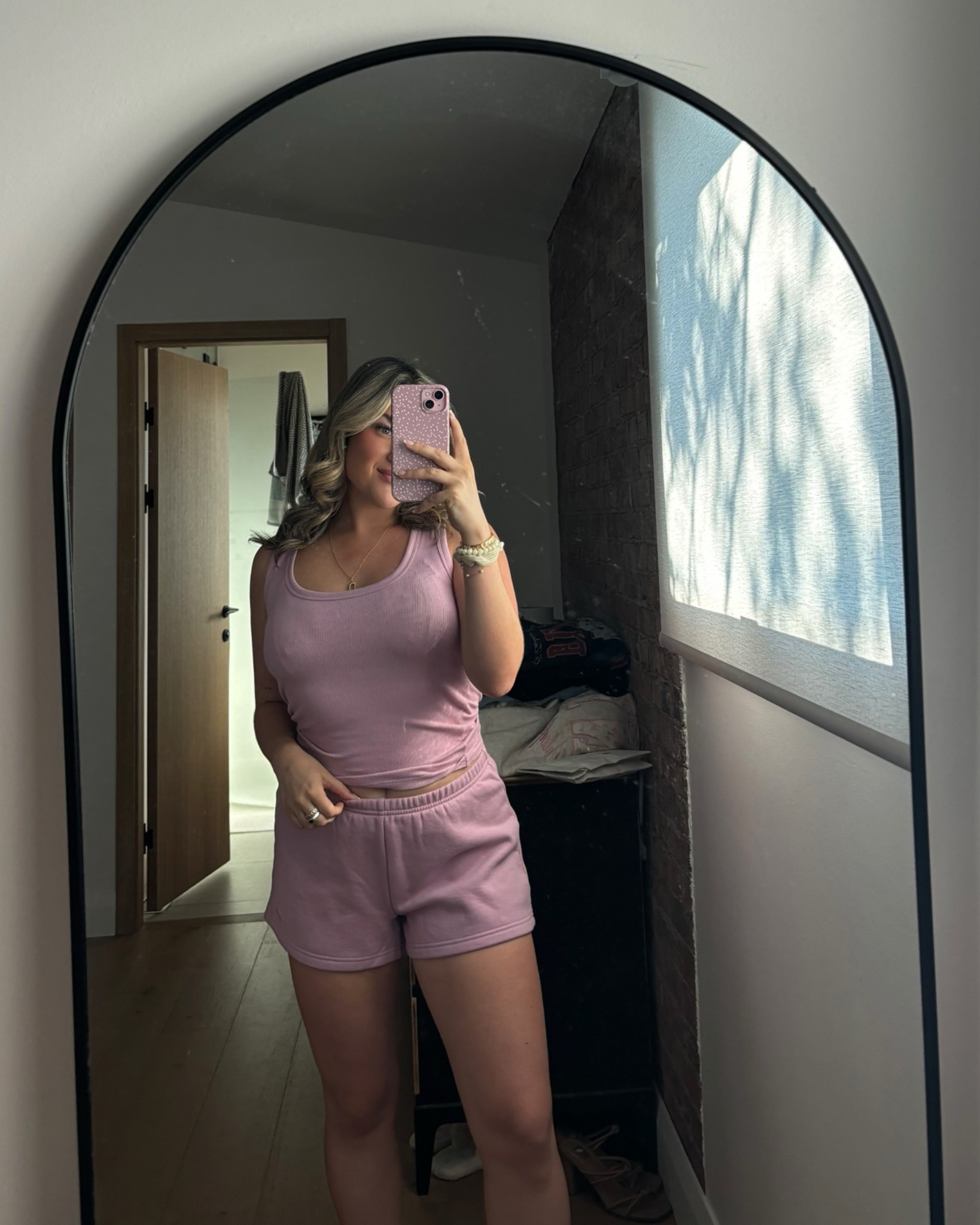 The cutest matching set to longe in 💕

Wearing size M in both 

#aritzia #aritziasale #summerfit #loungeset

#LTKsummer #LTKsale #LTKpetite
