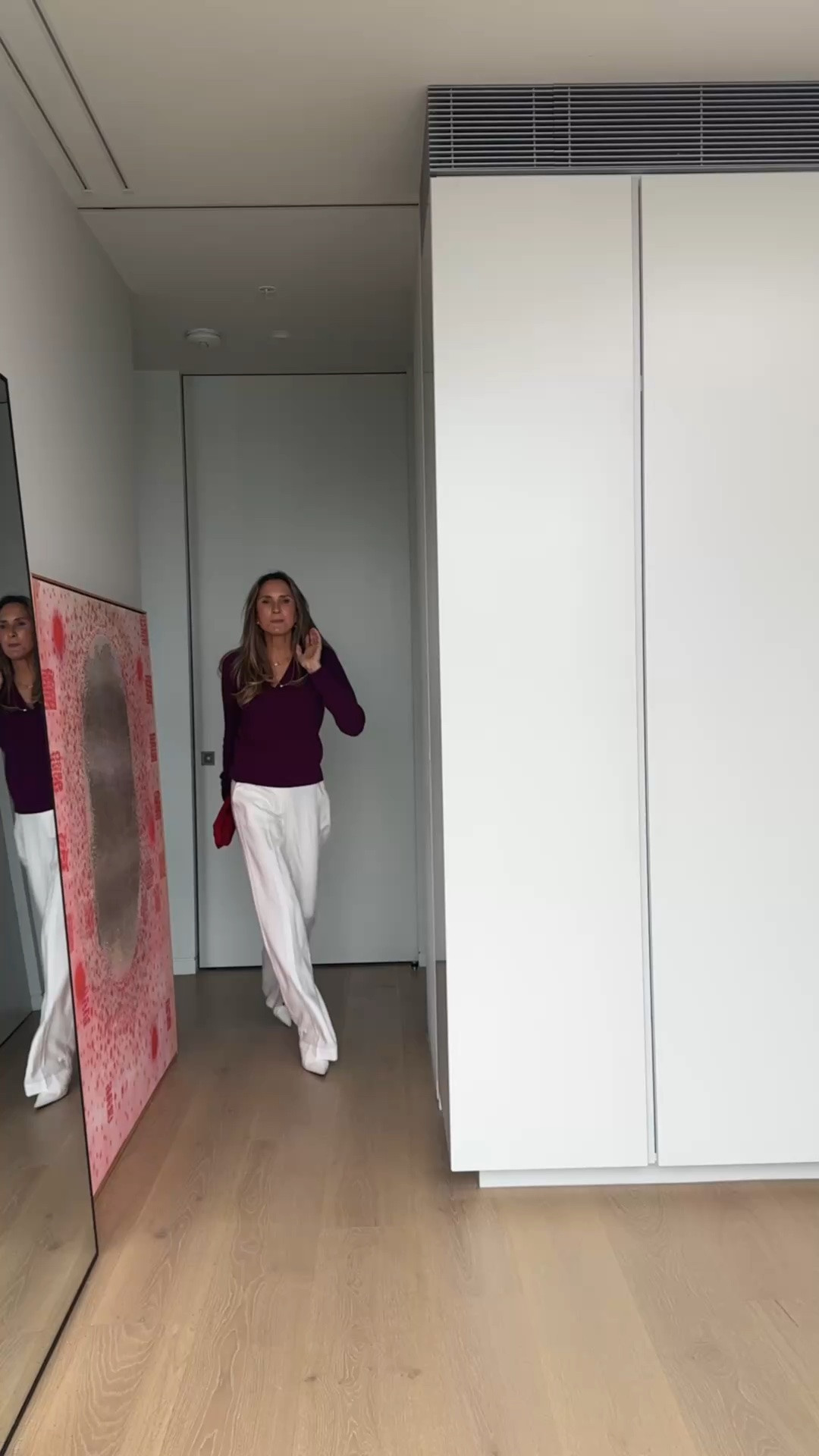 Love a Uniqlo cashmere jumper and a v neck.

#LTKaustralia #LTKover50style #LTKstyletip