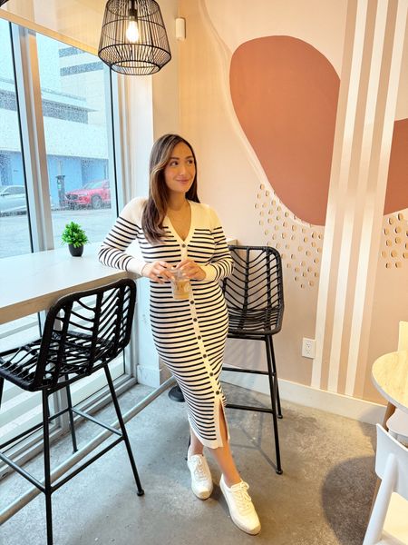 My favorite striped dress is 50% off! I’m wearing a size small and it’s so soft 

#LTKfindsunder50 #LTKsalealert