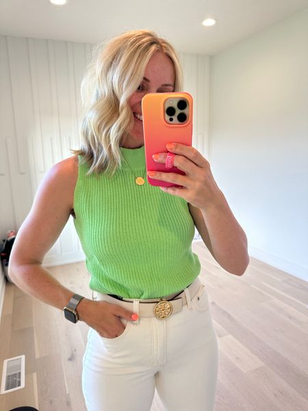 This mint green top is so cute!!! Perfect for work!!!

#LTKMidsize #LTKFindsUnder50 #LTKActive