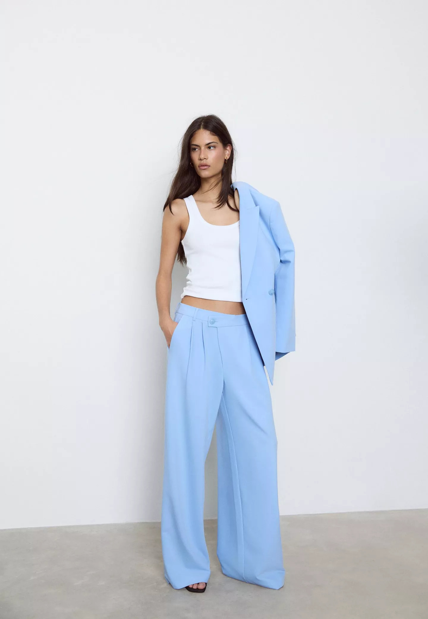 Casual striped smart trousers with crossover waist - Women's Stradimarket | Stradivarius United K... | Stradivarius (UK)