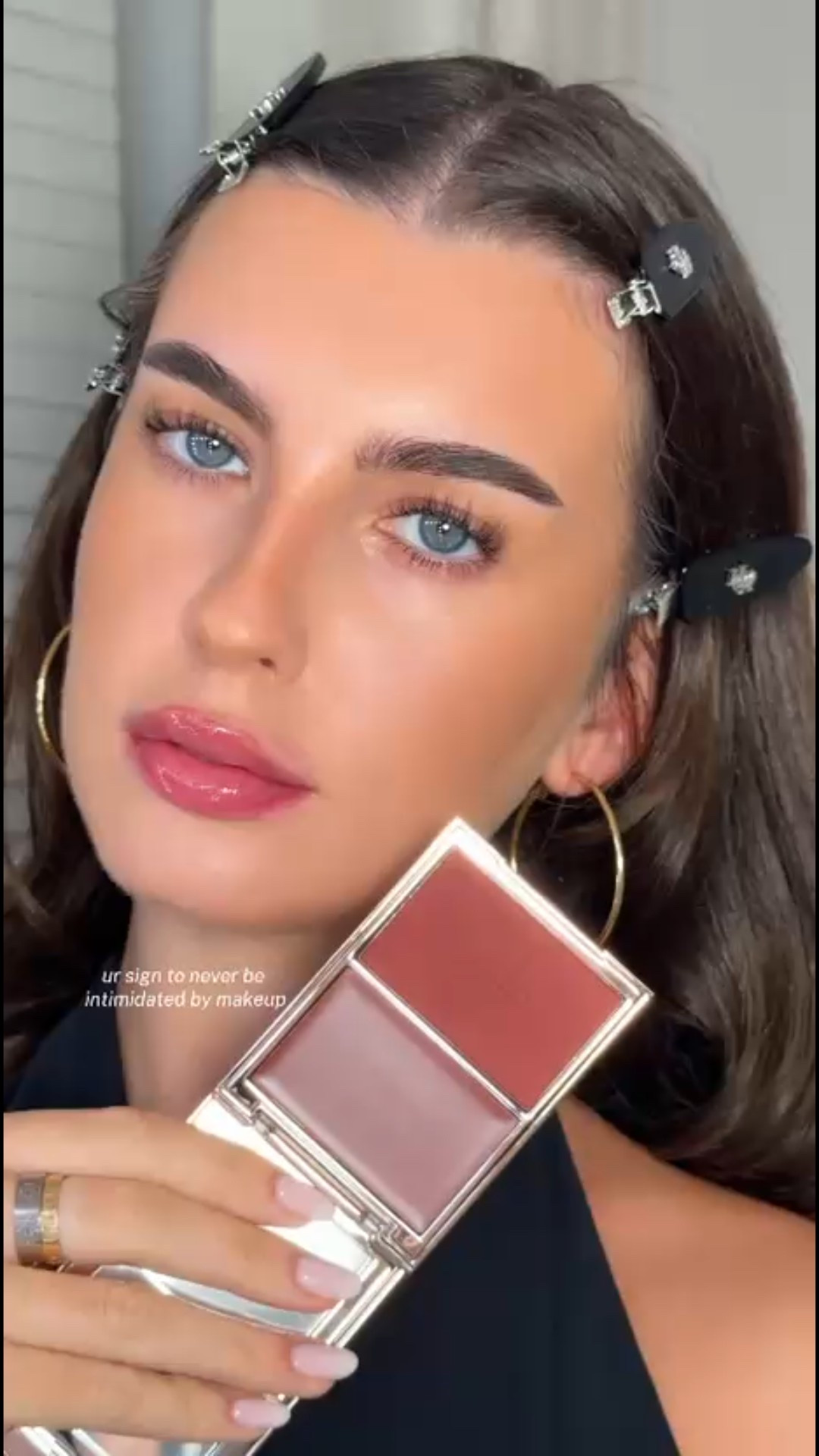 ur sign to never be intimidated by makeup💄💋

Patrick Ta Blush, Makeup Routine, Amazon, Hair Clips, Beauty, Earrings

#LTKwinter #LTKuk #LTKbeauty