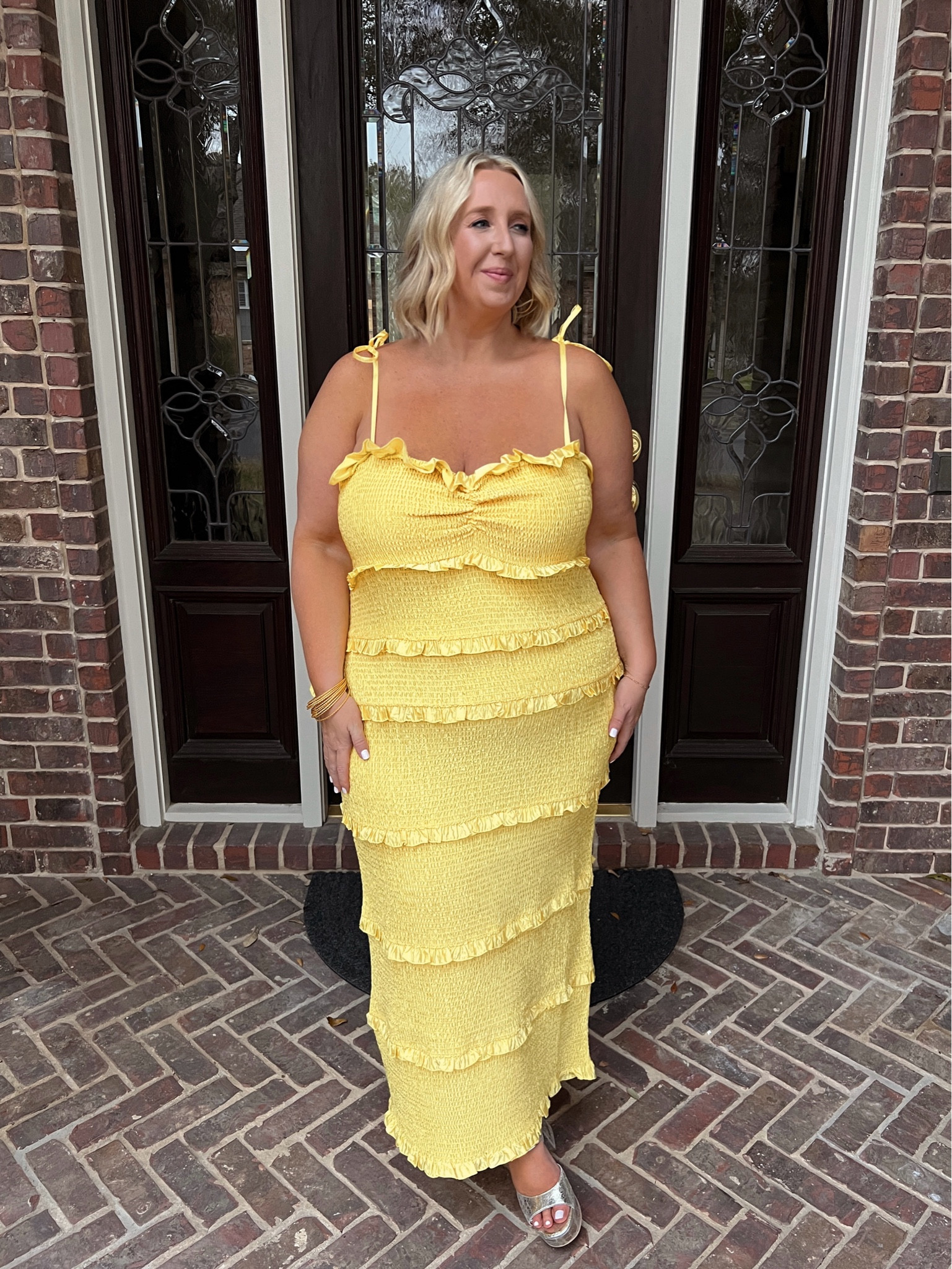 The @showmeyourmumu weddings sale ends tomorrow and I couldn’t let it go by without giving a whole post to this beautiful dress! 

The “Stella” is a great wedding guest or party dress option, comes in two solids and two prints, and is available XS-3X 💛

Use code WEDDINGS20 to save 🛍️

#LTKParties #LTKSaleAlert #LTKWedding