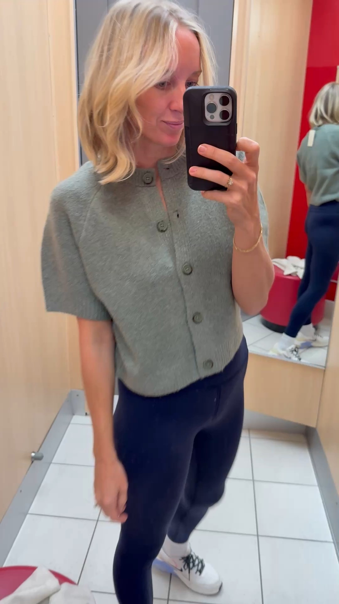 The softest target finds! Wearing a medium in this cardigan 

#LTKSaleAlert #LTKFindsUnder50