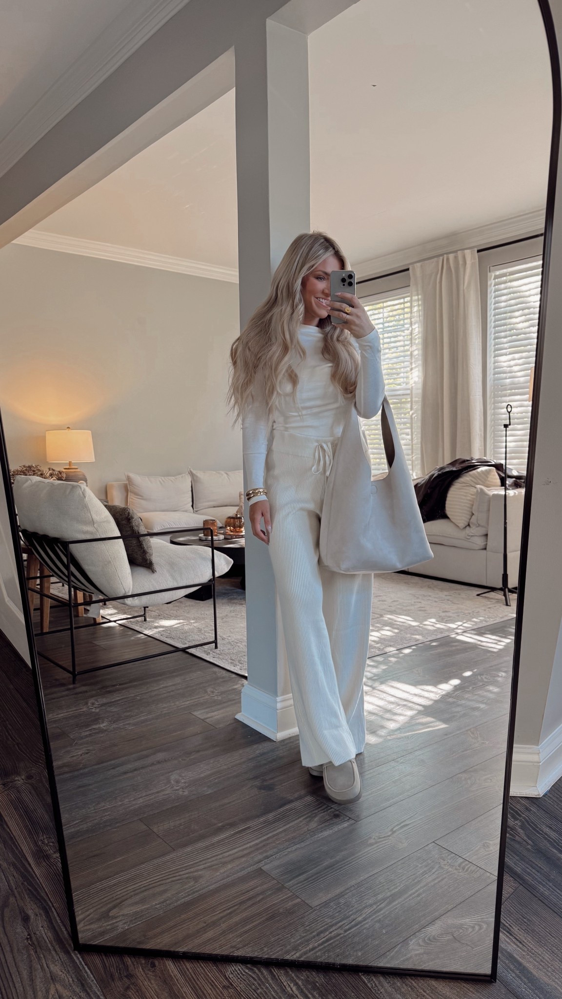 Fall outfit inspo- these sweater pants seem to be sold out so I will link similar! 

#LTKFindsUnder100 #LTKSeasonal #LTKFallSale