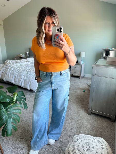 I figured this needed a permanent place in the feed! Love these wide leg cargo jeans from AE. Super comfy and a fun style! 

#LTKFind #LTKstyletip #LTKunder50