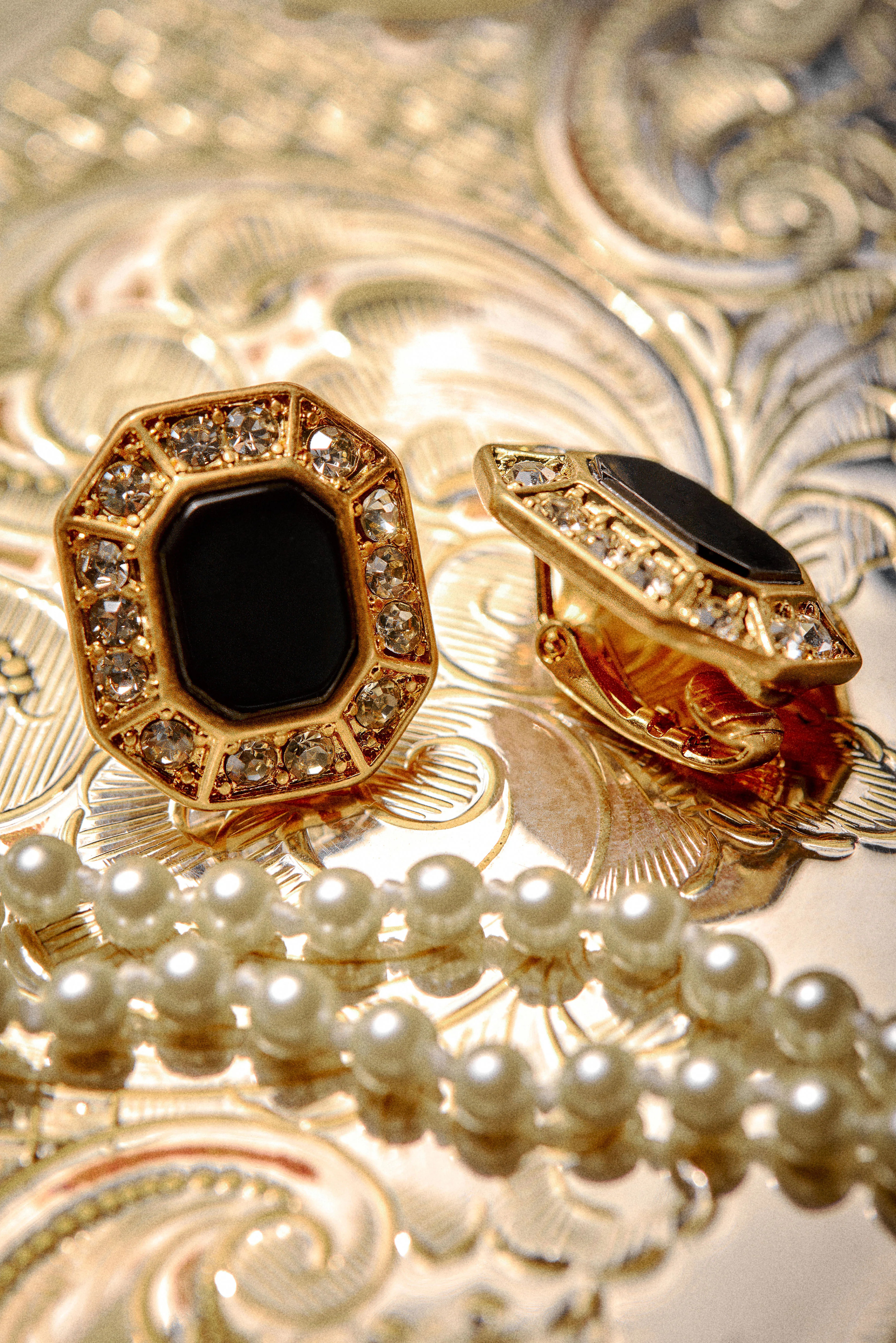 Luxury Clip On Earrings (Onyx Gold) | Holland Cooper