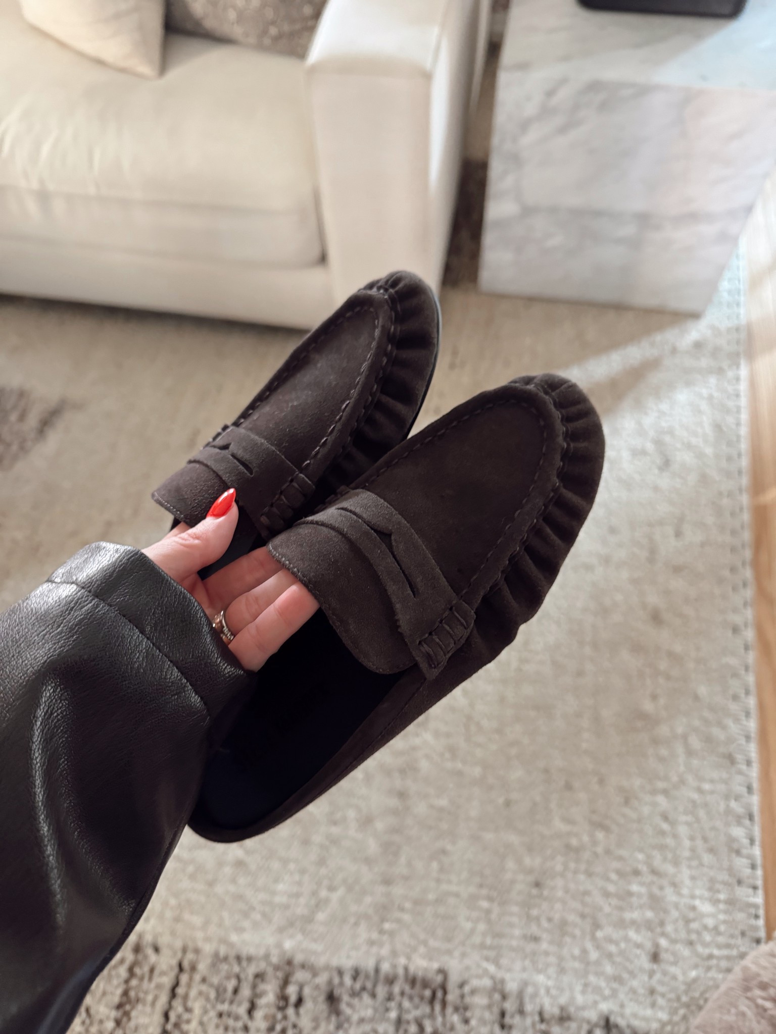 These Steve Madden mules are 🤌🏼 I took my true size.

#LTKFindsUnder100 #LTKSeasonal #LTKShoeCrush