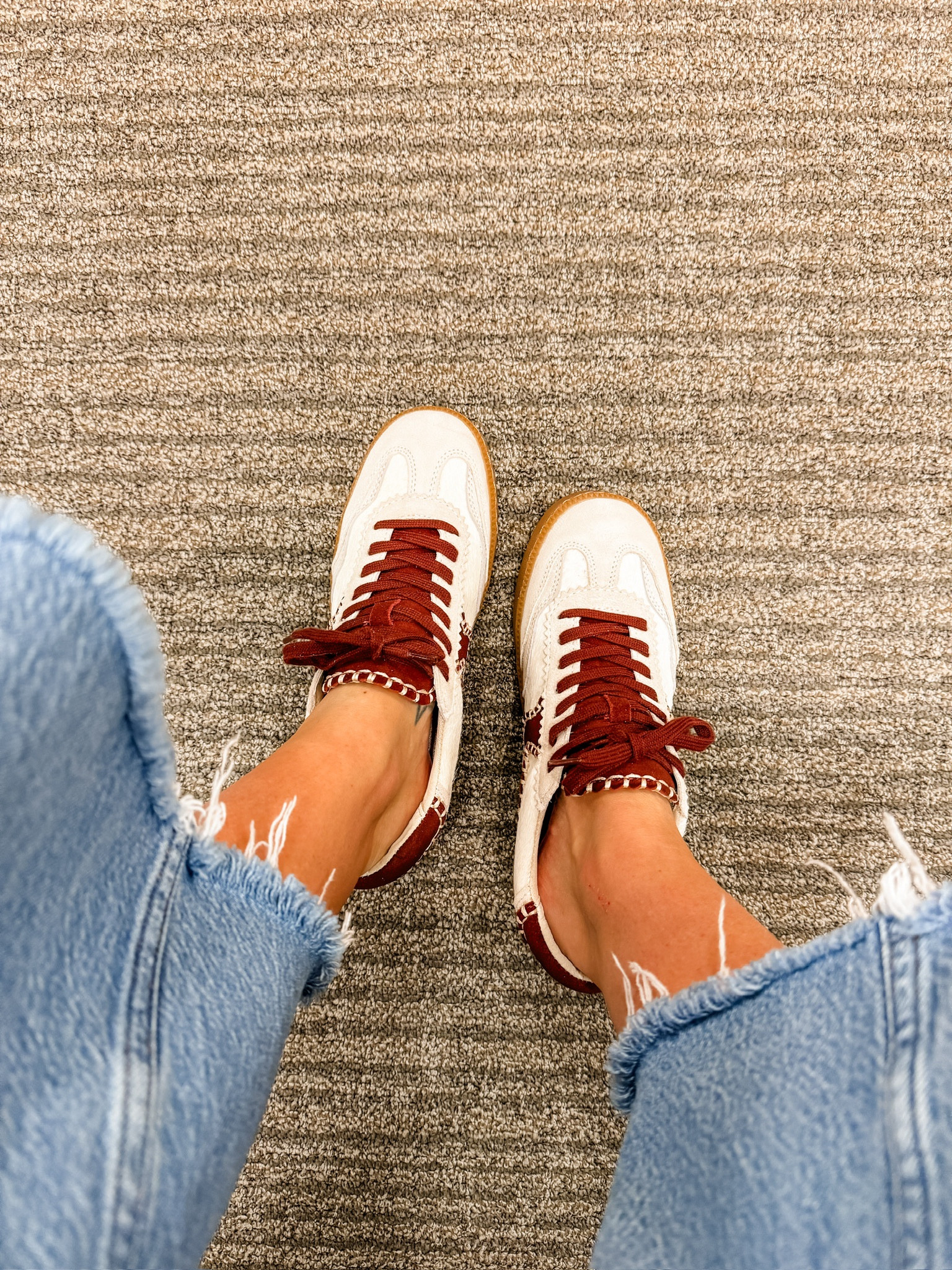 These sneakers are so cute for fall!

Loverly Grey, sneakers, fall shoes, fall sneakers 

#LTKShoeCrush #LTKStyleTip #LTKSeasonal