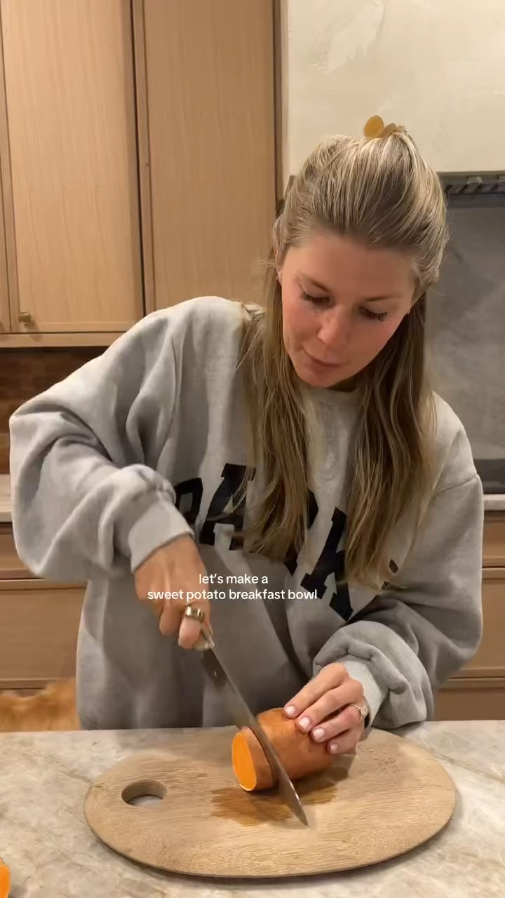 Sweet potato breakfast bowl needs to be added to the rotation so I don’t get the yogurt ick hahahahah

#LTKfoodie #LTKmorningroutine #LTKootd