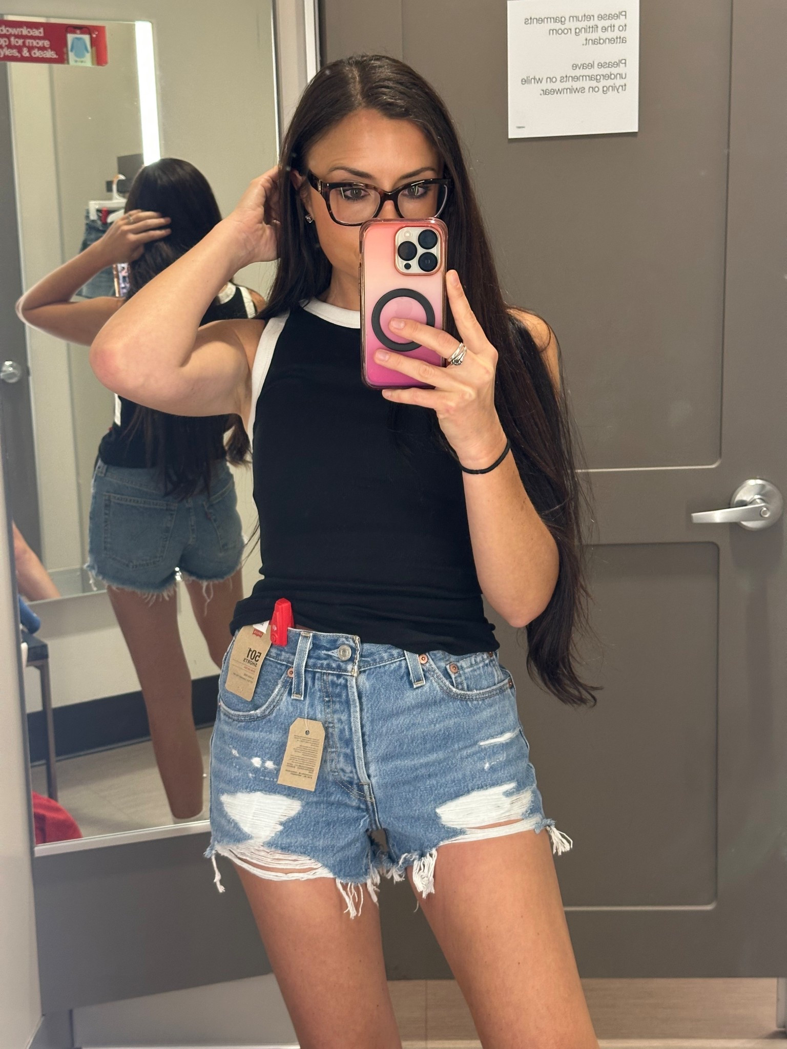 Target tank for summer on sale posted with Levi 501’s - perfect outfit for summer !! 

XS in tank
25 in Levi’s 

#LTKFindsUnder50 #LTKSaleAlert #LTKStyleTip