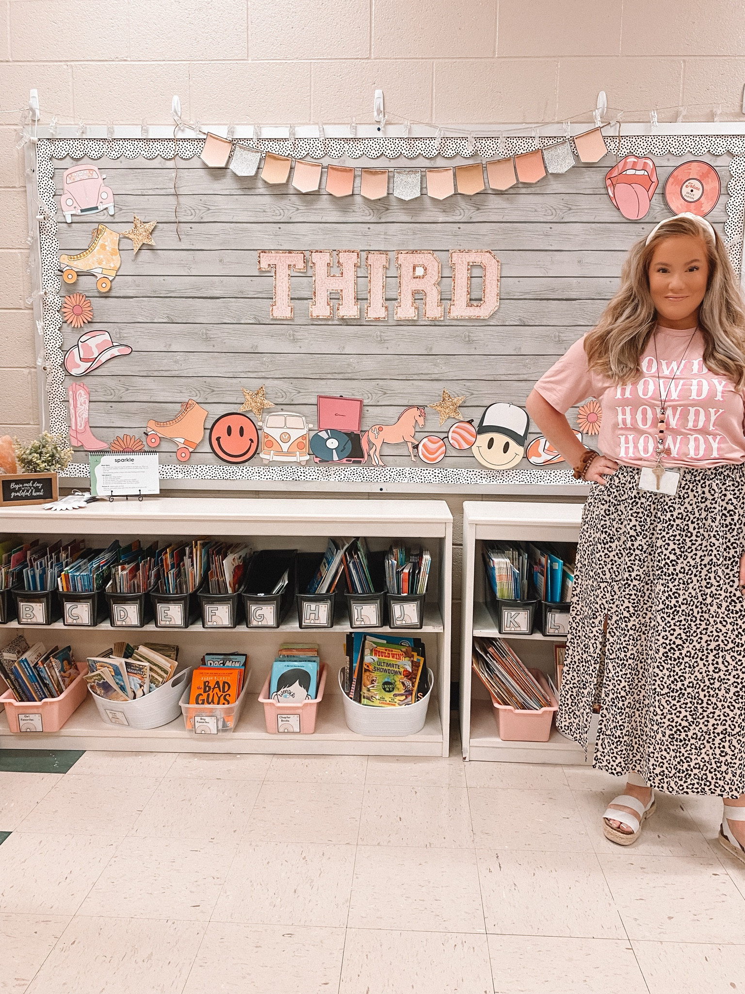 Shirt // medium
Skirt // xl

Teacher
Cowgirl
Leopard
Boho
Pink


#LTKworkwear #LTKunder50 #LTKfit