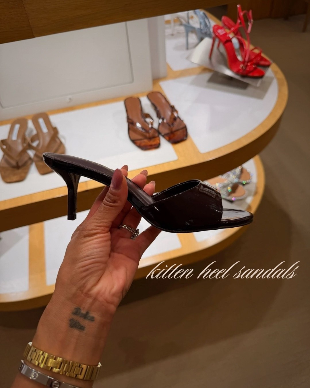 Shoes I’m loving🤍