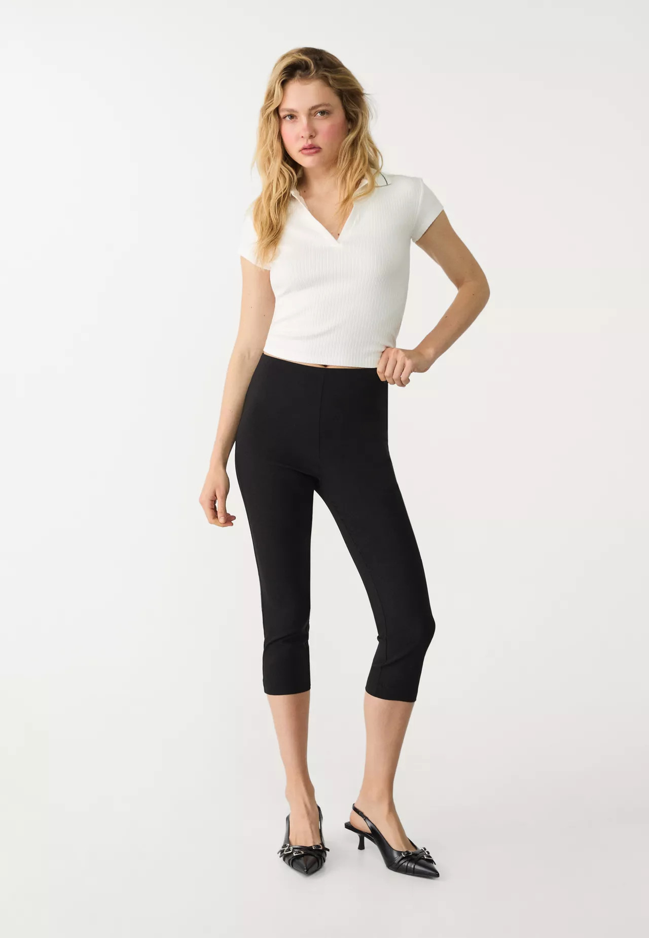 Smart capri trousers | Stradivarius (UK)