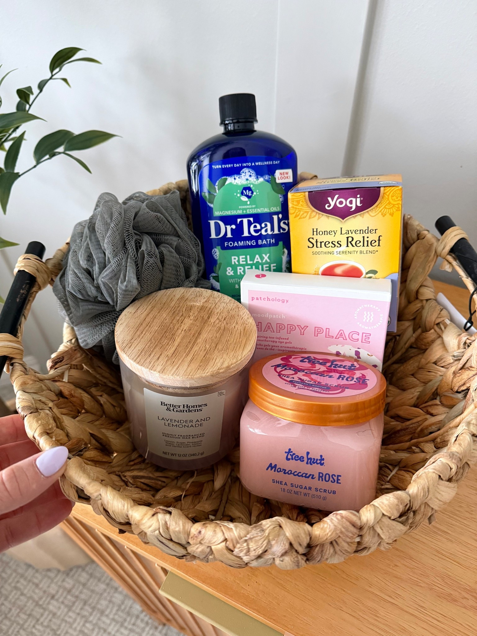Put together the easiest little Mother’s Day bath basket at Walmart and it actually feels like a real treat — not just another random gift she’ll never use. #WalmartPartner, @Walmart, #Walmart @shop.ltk #liketkit

#LTKBeauty #LTKmomlife #LTKselfcare