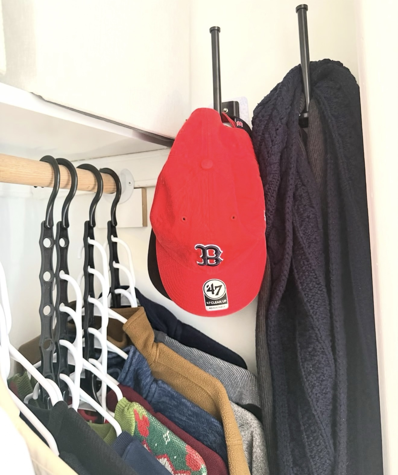 AMAZON HAT ORGANIZER !
i love my fiancé but his hats all over the his dresser not organized was making me itch (i am just an organized freak) so when i found these hat organizers i had to purchase. i got 4 of them for $9 which was AWESOME. not only can you hang hats but i am using it to hang his scarves, belts, and ties as well and it makes a huge difference.

#LTKSaleAlert #LTKFindsUnder50 #LTKHome