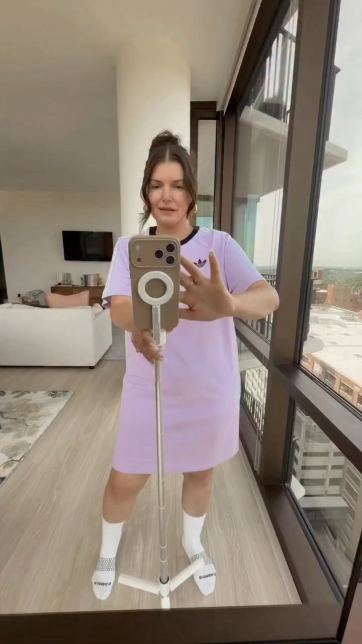 Cozy outfit for the fifa World Cup games, under $100 and in stock!!
Comment “NEED” for links sent straight to your inbox 💌 Make sure you’re following me to receive all my summer outfit finds and styling ideas!

Perfect for everything from casual weekends to vacation dinners and summer events! I wore this to the airport going to Miami and loved it.

More ways to shop …

🤍 Tap my bio > find your post 😎

🤍 Shop on the FREE LTK APP (search julia.marie.b)

🤍 Copy/paste into browser 🔗 https://www.shopltk.com/explore/julia.marie.b