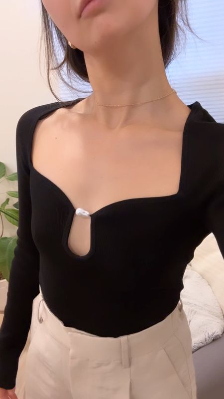 Pearl accent top, pearl top, date night outfit, Easter outfit, classic style, capsule wardrobe, classic top, classic fashion, classic outfit 

#LTKVideo #LTKfindsunder50 #LTKSeasonal