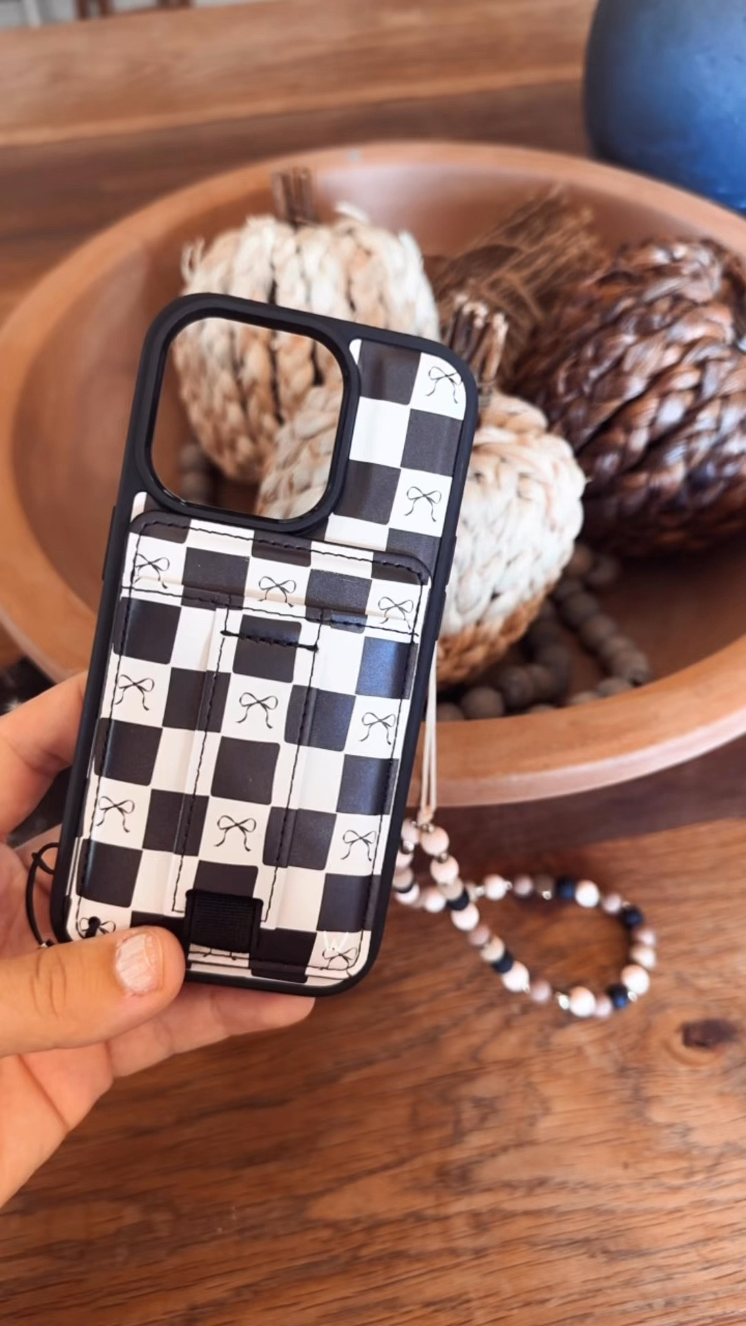 Walli Magnetic Case! 