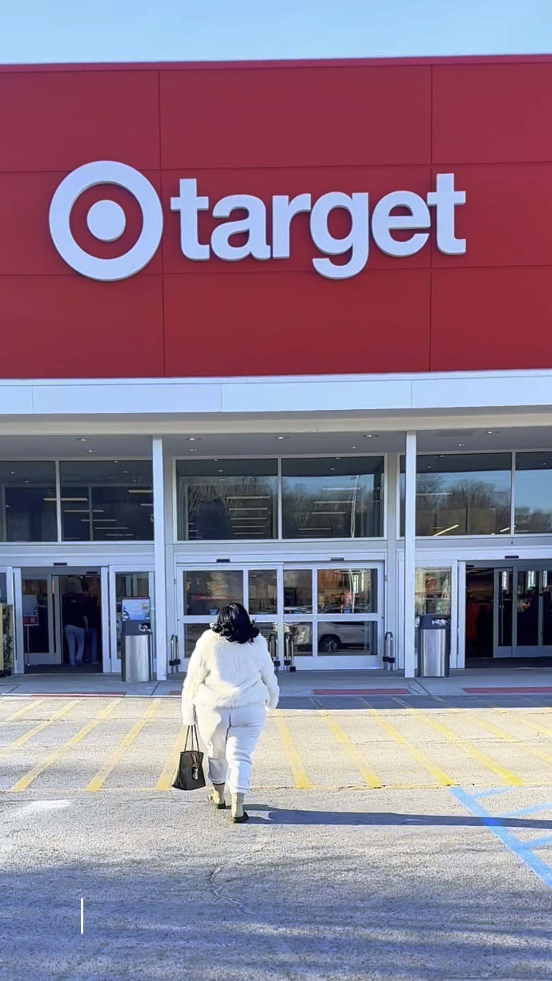 We all love to smell good visit ultabeauty x Target to pick up your stocking stuffers!

@target @ultabeauty has a sale starting 12/15 to 12/25 spend $80 receive a $20 target gift card

#LTKSaleAlert #LTKGiftGuide #LTKHoliday